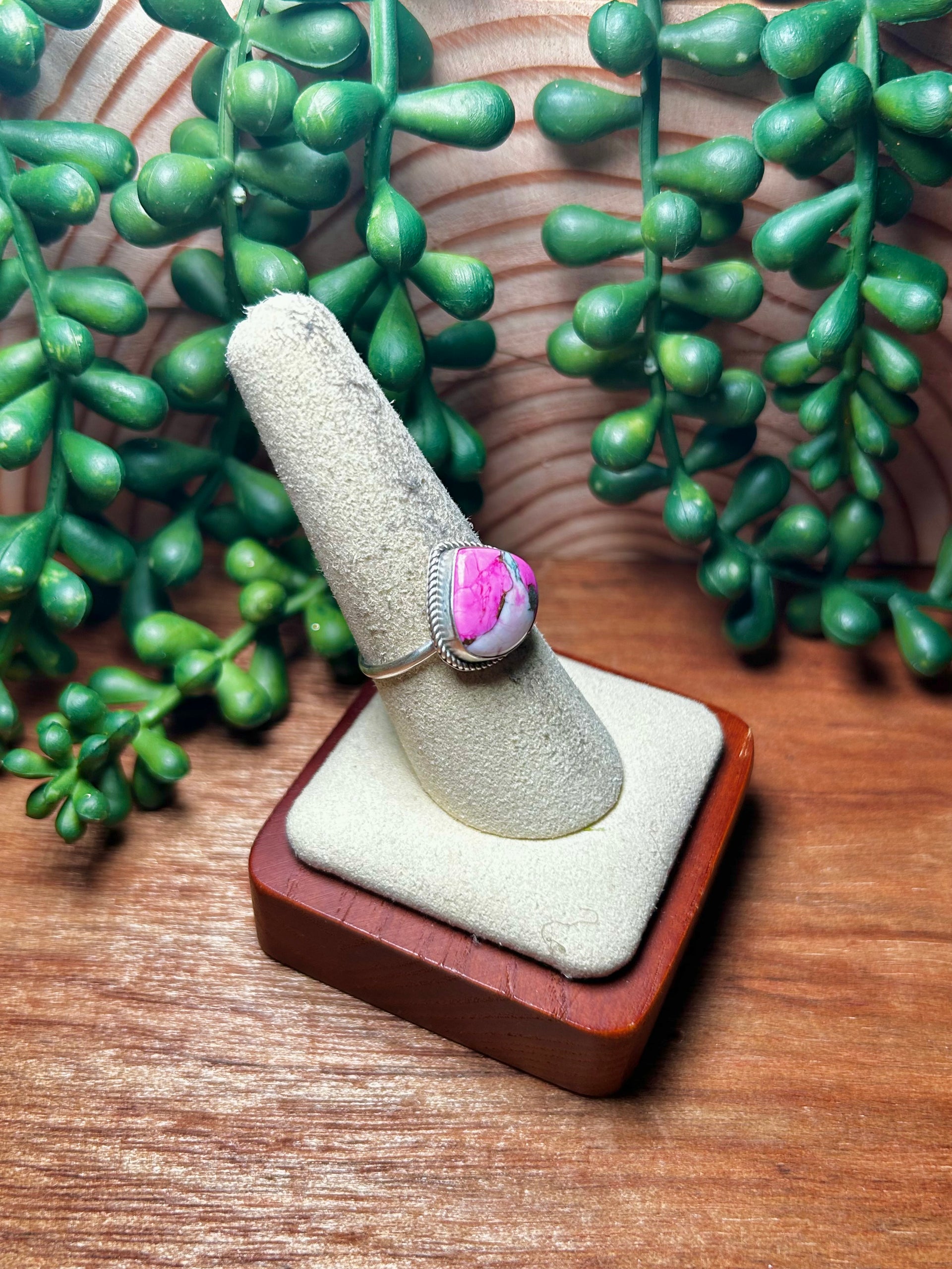 Navajo Made Cotton Candy Dahlia & Sterling Silver Ring Size 8.5