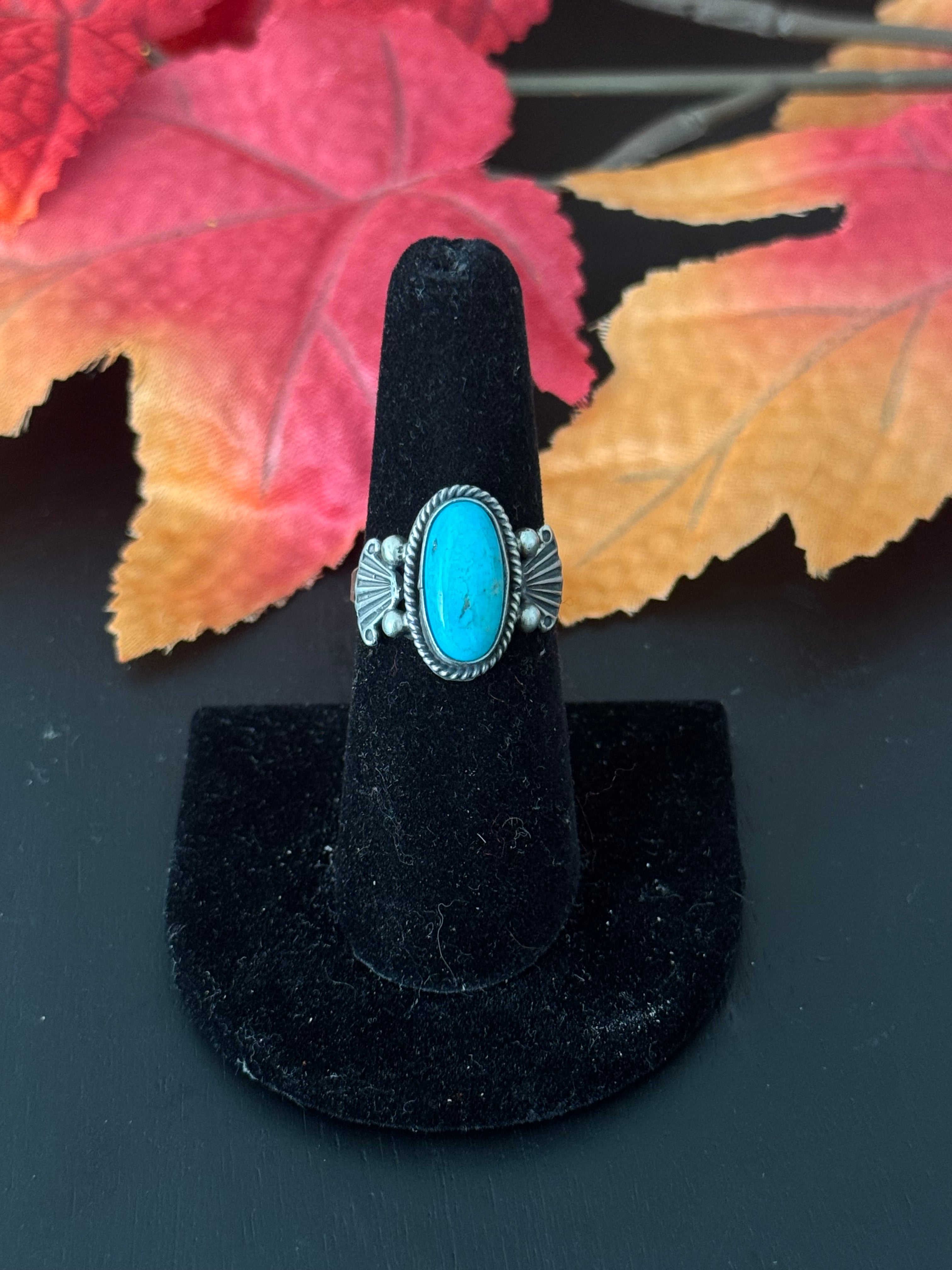 Navajo Made Kingman Turquoise & Sterling Silver Ring