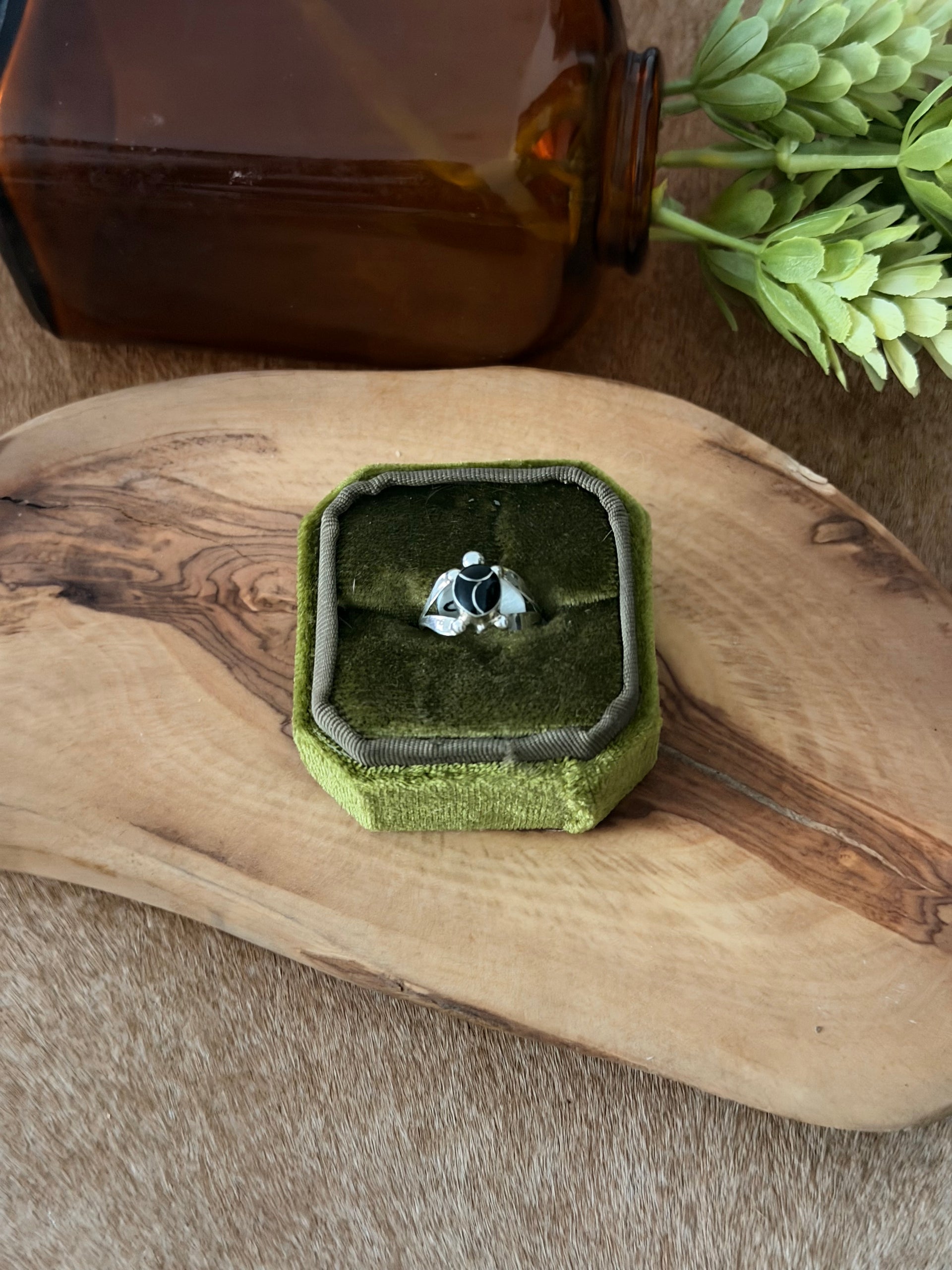 Zuni Made Onyx & Sterling Silver Inlay Turtle Ring