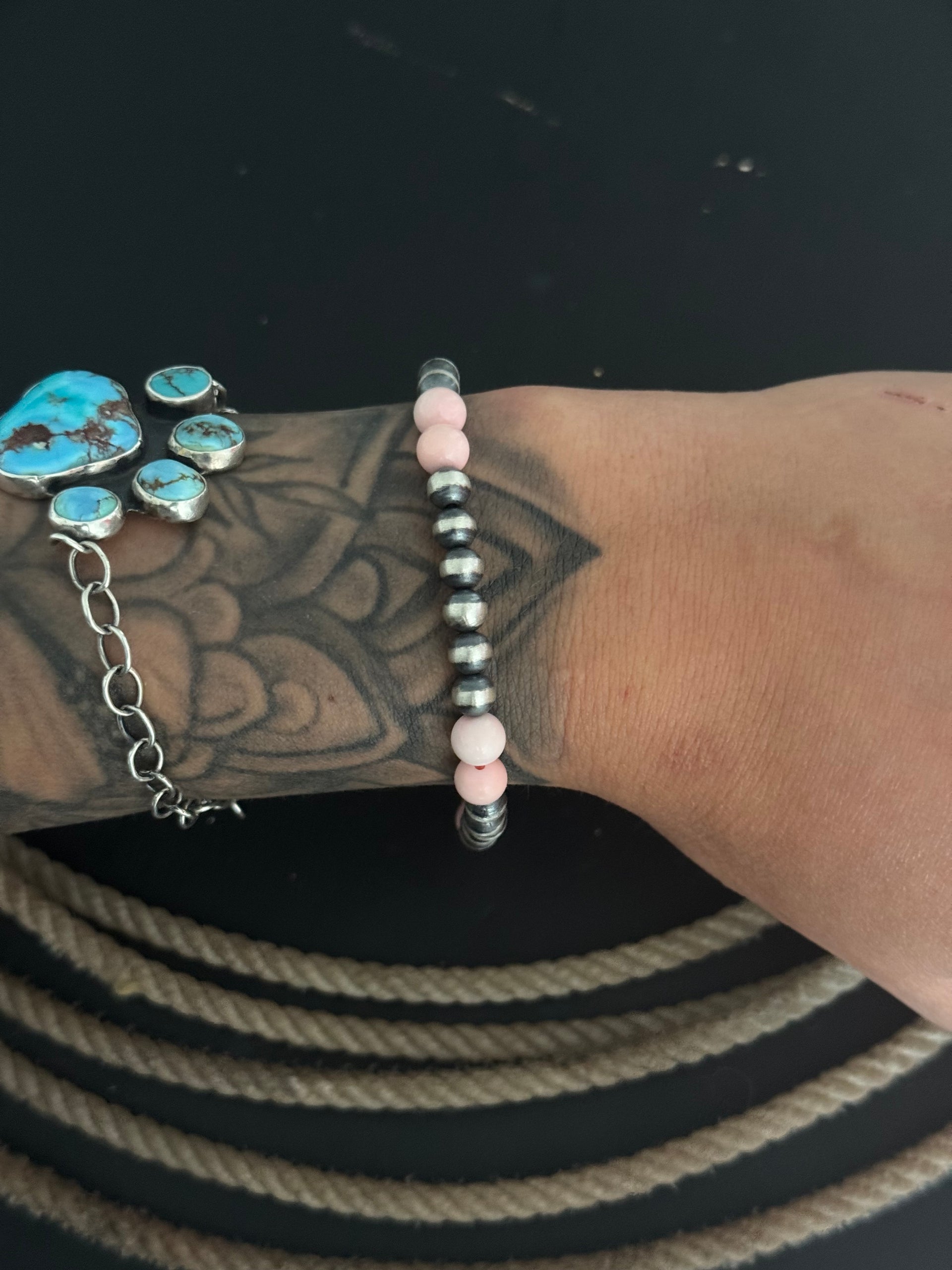 Navajo Strung Pink Conch & Sterling Silver Pearl Beaded Stretch Bracelet