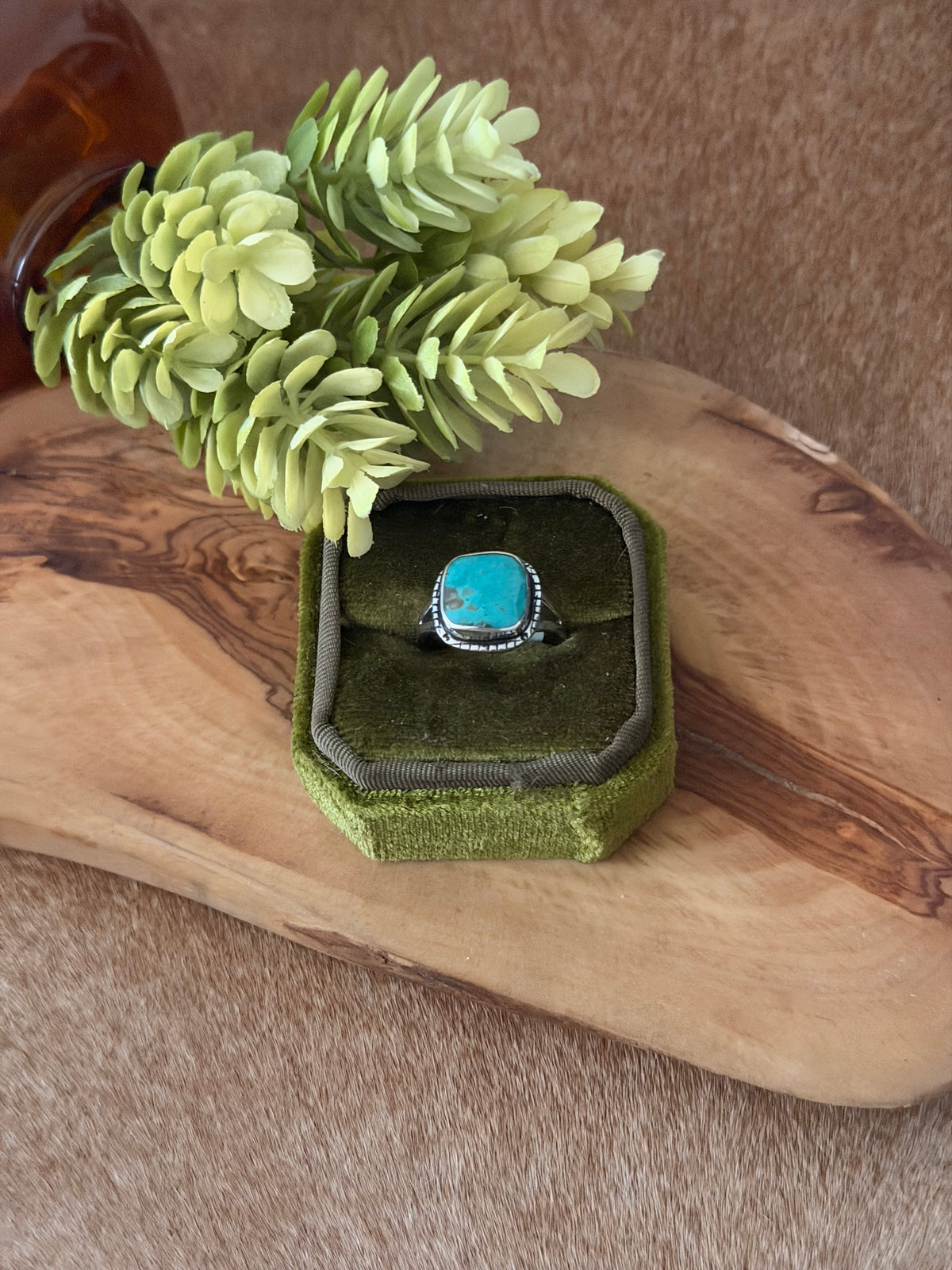 Navajo Made Kingman Turquoise & Sterling Silver Ring Size 7.25