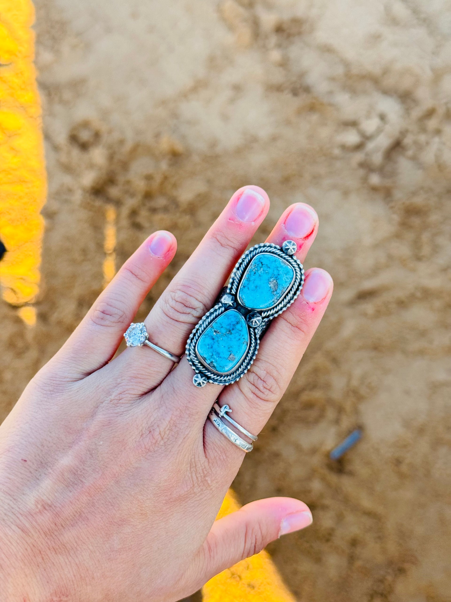 Navajo Made High Grade Kingman Turquoise & Sterling Silver Ring Size 8.5