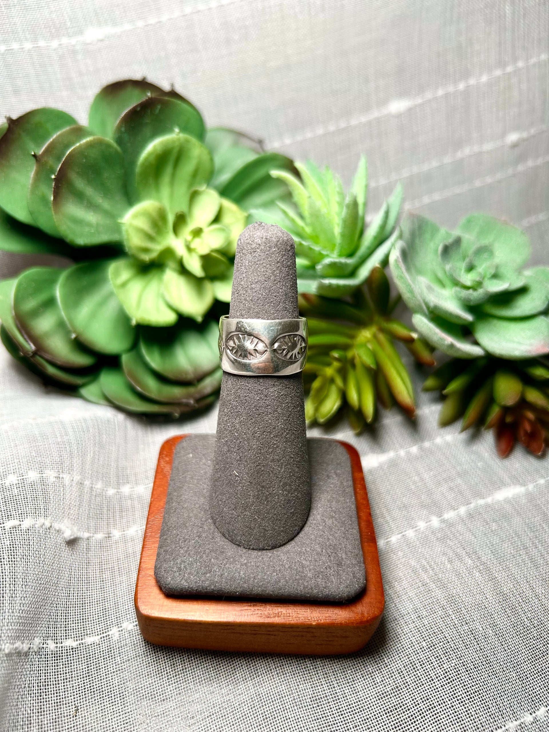 Navajo Made Sterling Silver Ring Size 5.75