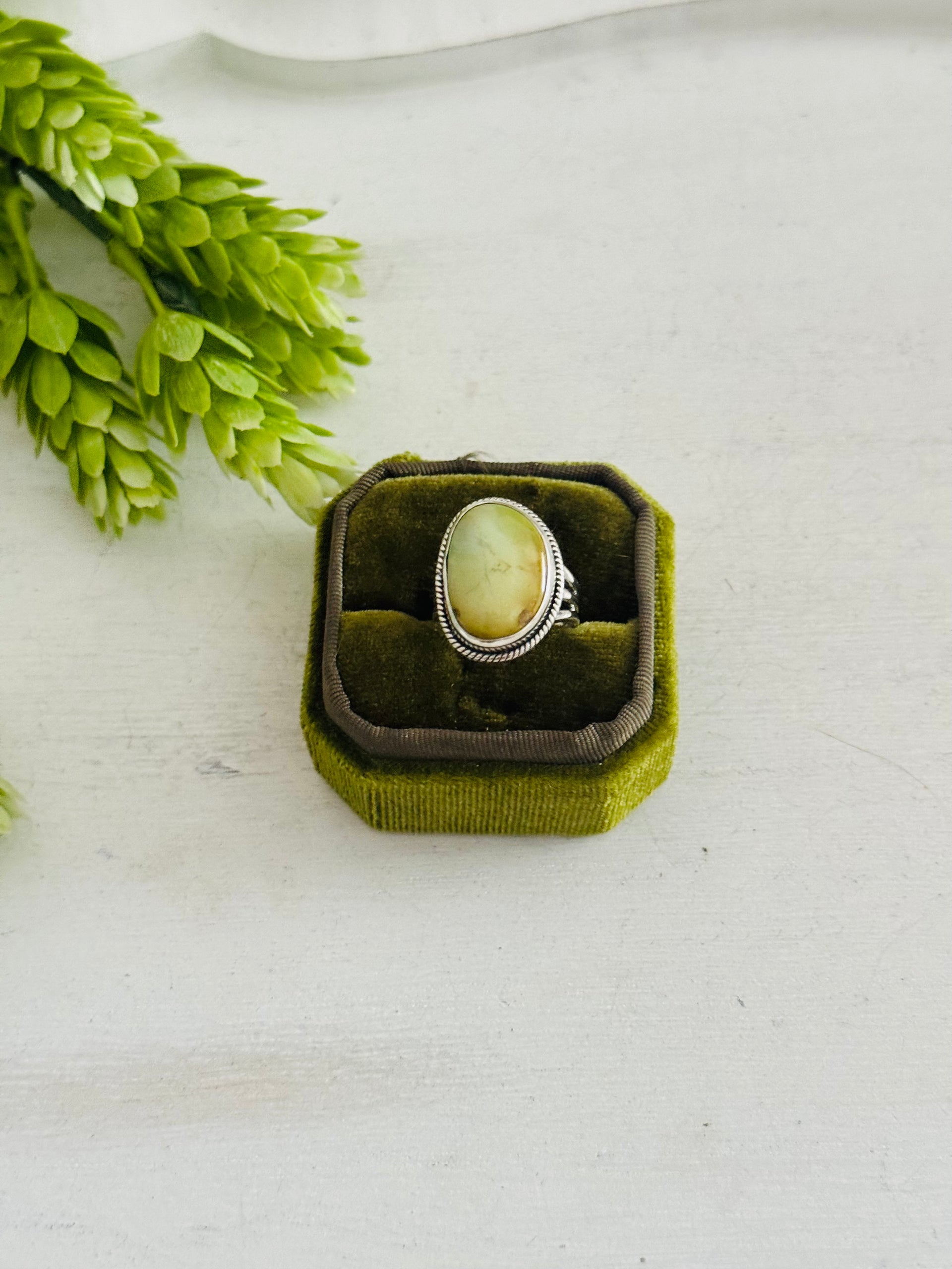 Southwest Made Kingman Turquoise & Sterling Sliver Ring Size 6.5