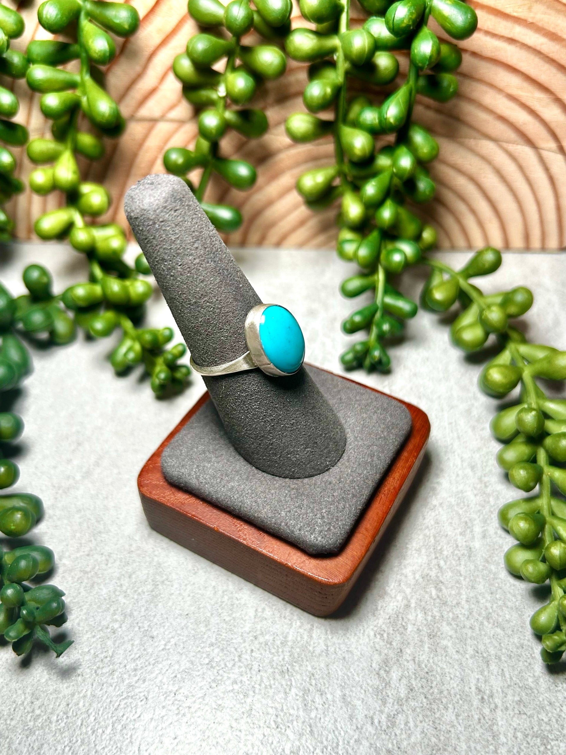 Navajo Made Kingman Turquoise & Sterling Silver Ring Size 7.5