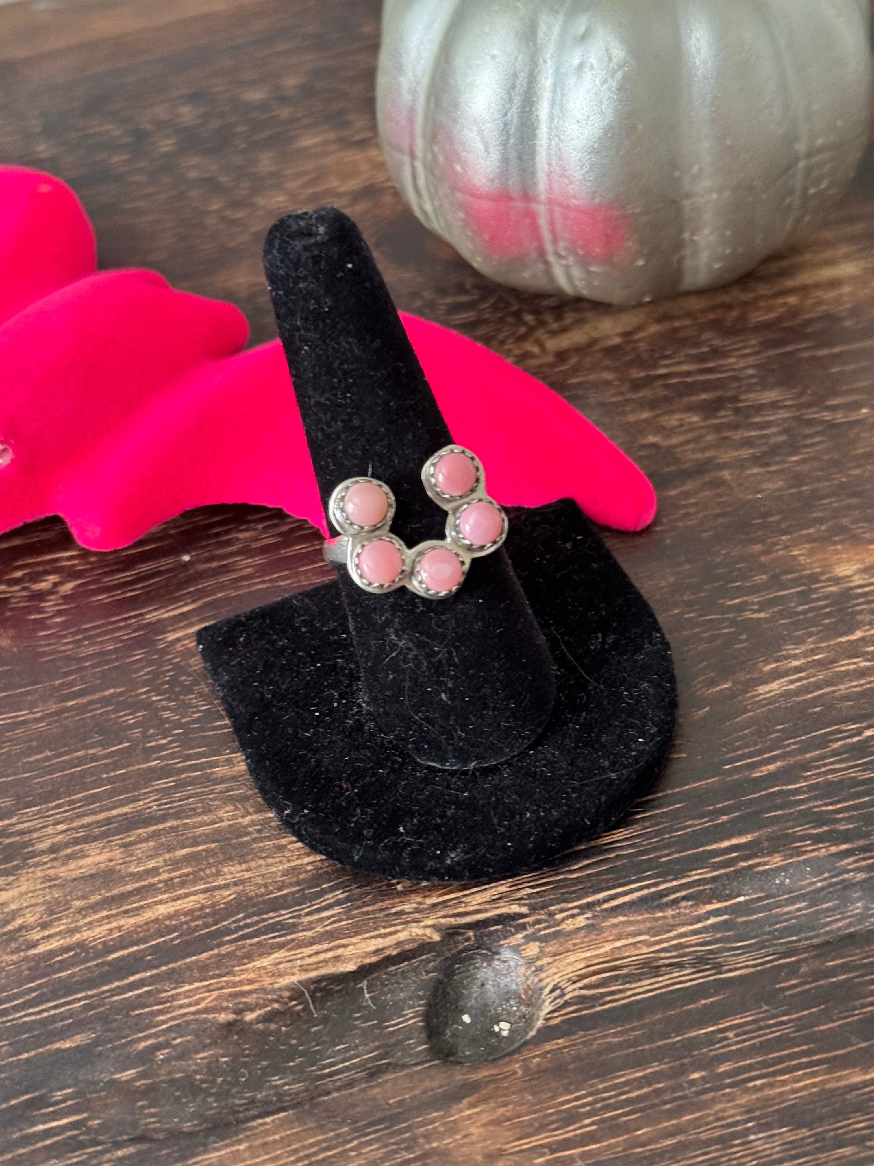 Navajo Made Pink Conch & Sterling Silver l Ring