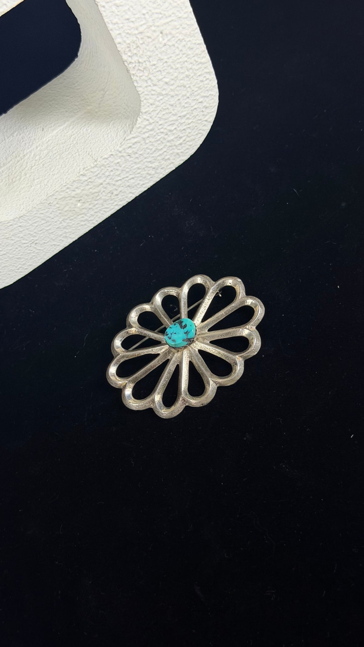 OLD PAWN Navajo Made Kingman Turquoise & Sterling Silver Flower Pin
