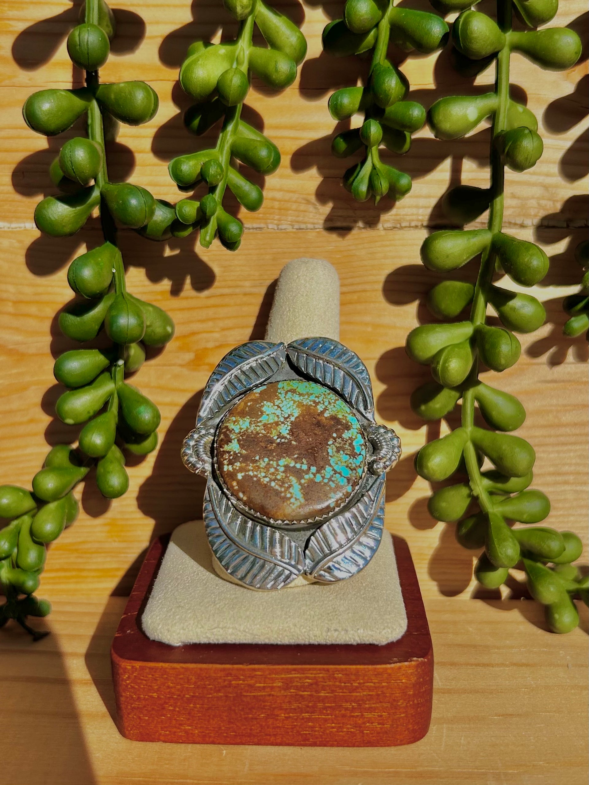 Southwest Number 8 Turquoise & Sterling Silver Ring Size 9.75