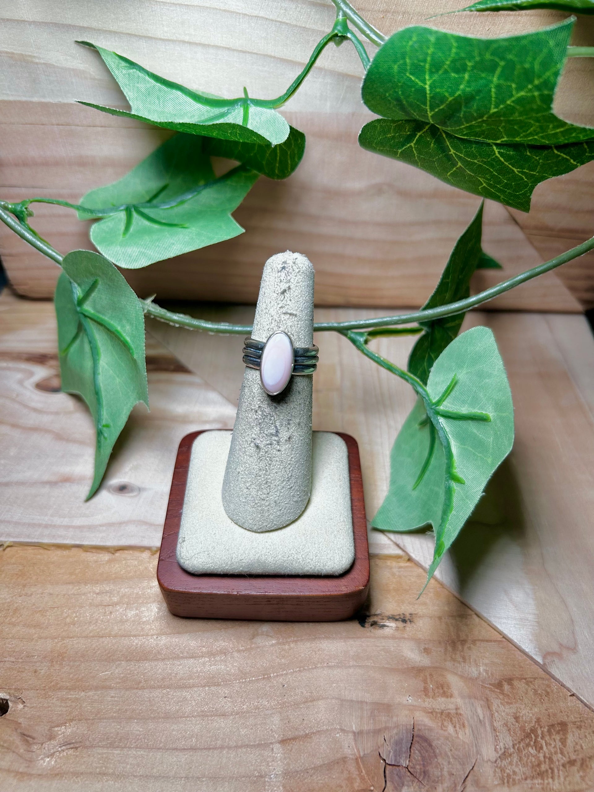 Navajo Made Pink Conch & Sterling Sliver Cluster Ring Size 4.75