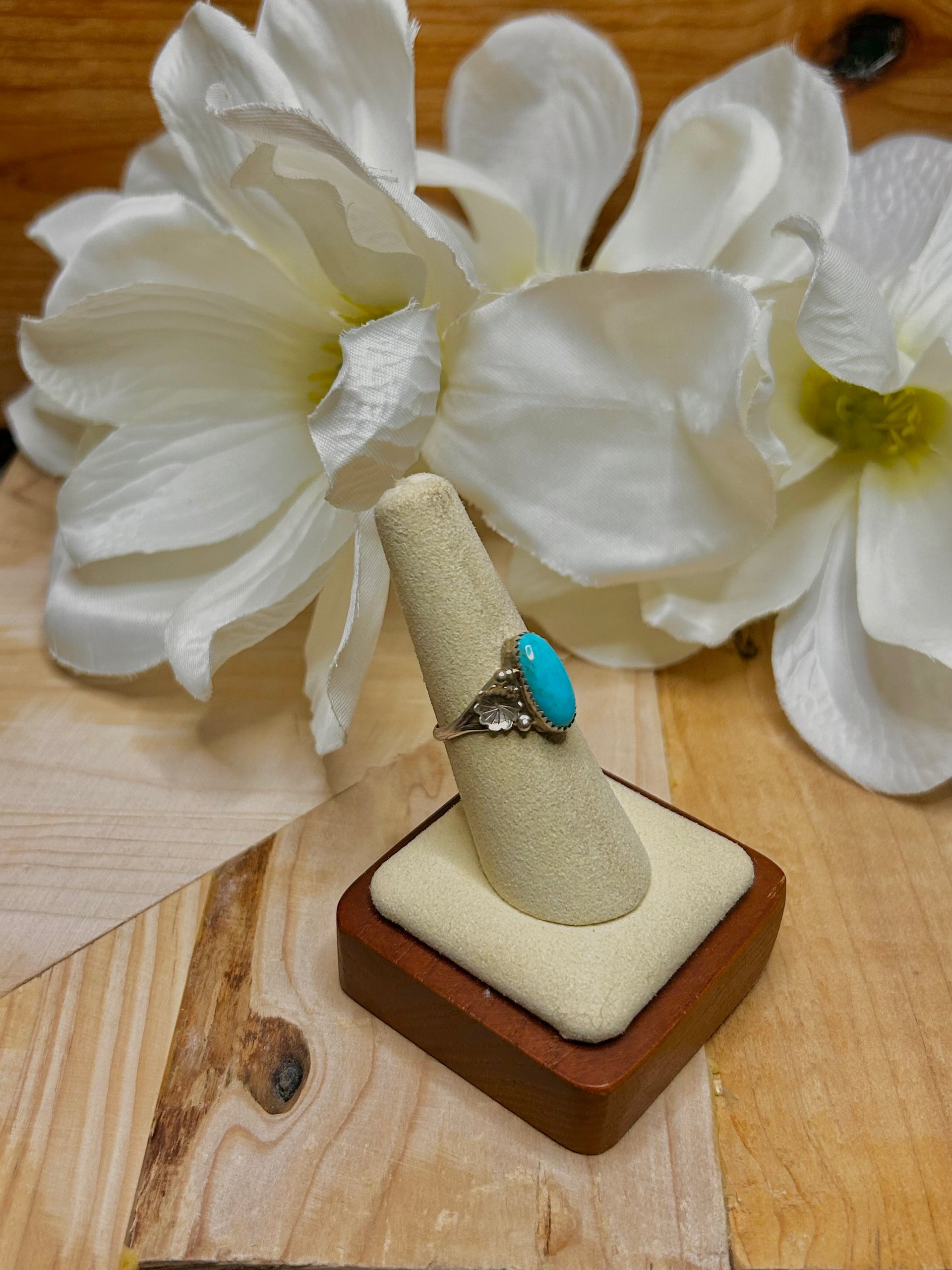 Navajo Made Kingman Turquoise & Sterling Silver Cluster Ring Size 7.75