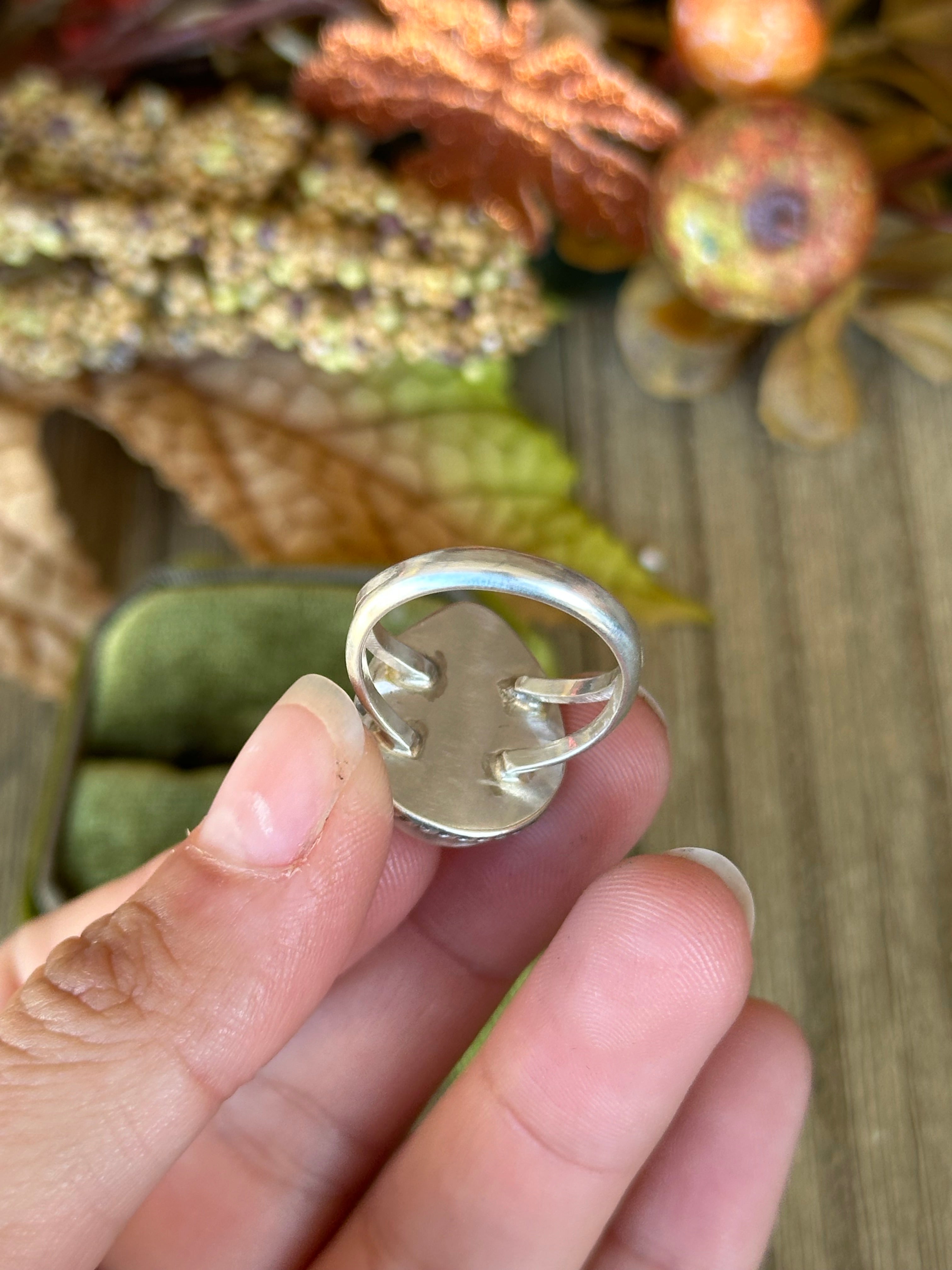 Navajo Made Pink Conch & Sterling Silver Ring