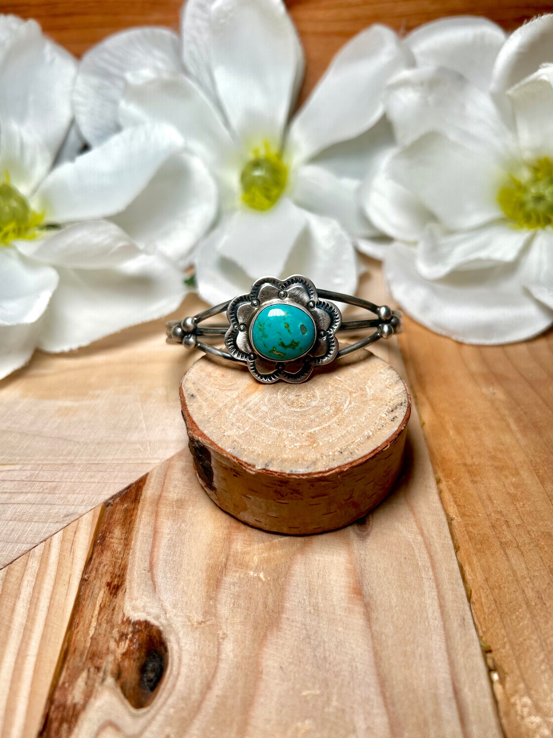 Navajo Made Kingman Turquoise & Sterling Silver Cuff Bracelet