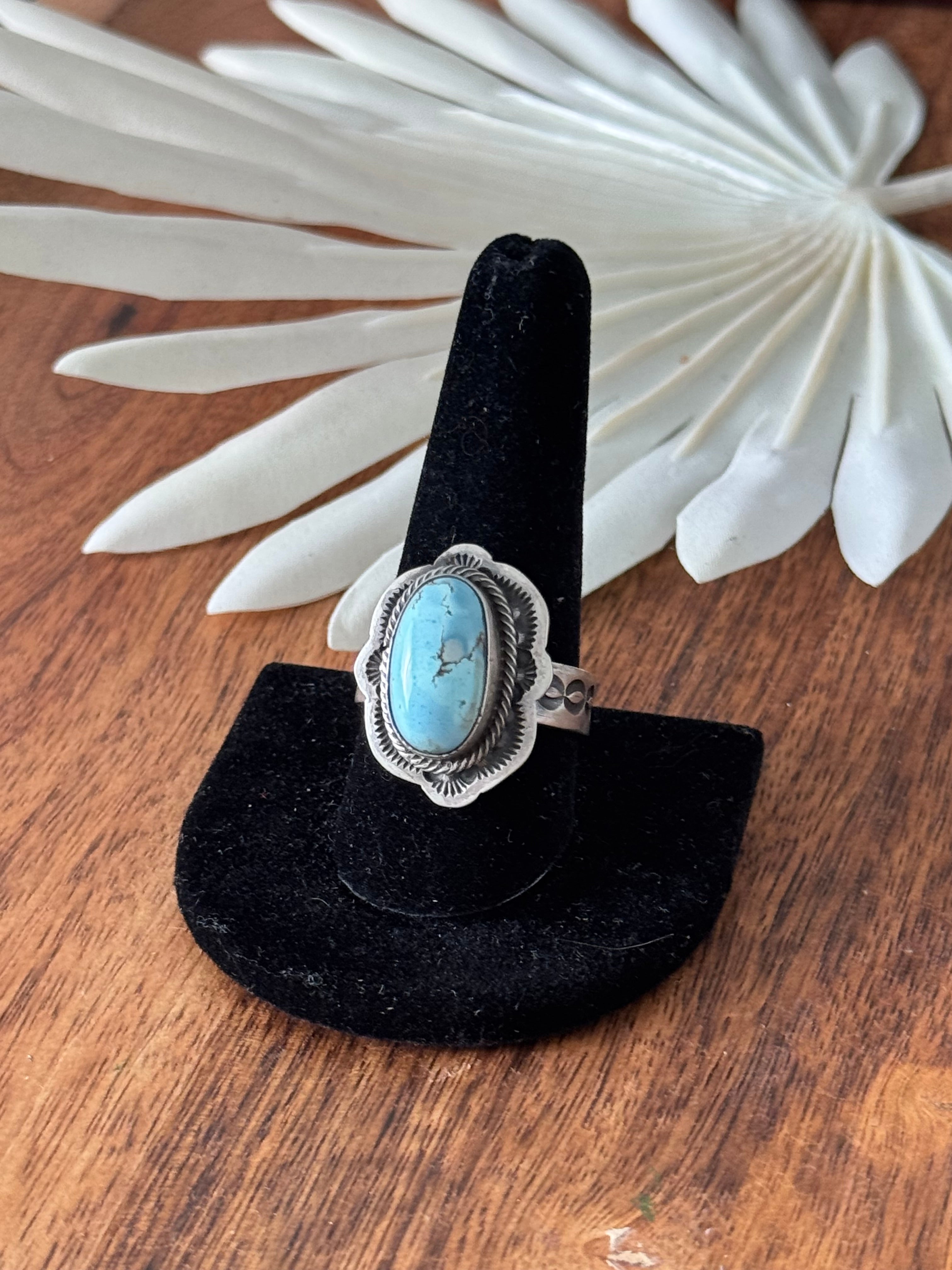 Navajo Made Kingman Turquoise & Sterling Silver Ring Size 10.5