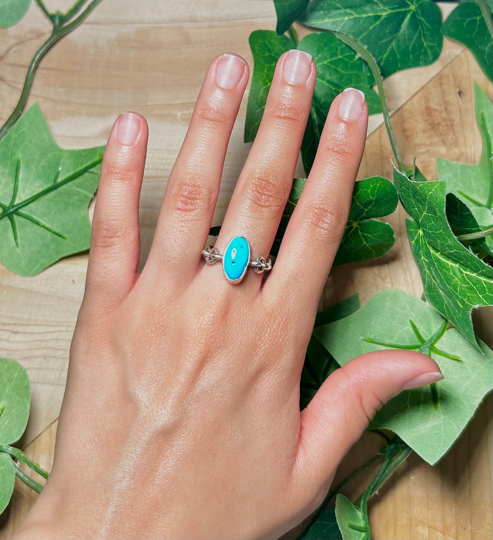 Navajo Made Kingman Turquoise and Sterling Silver Ring Size 9.5