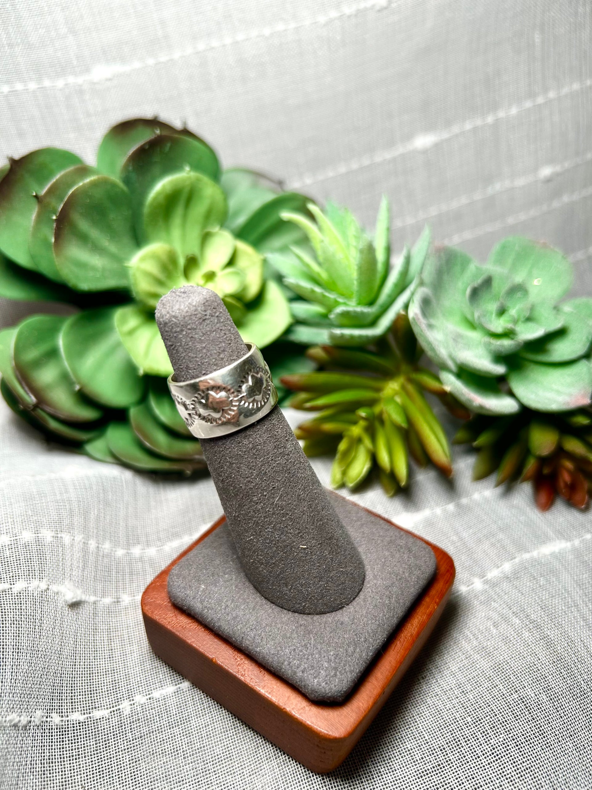 Navajo Made Sterling Silver Ring Size 4.5