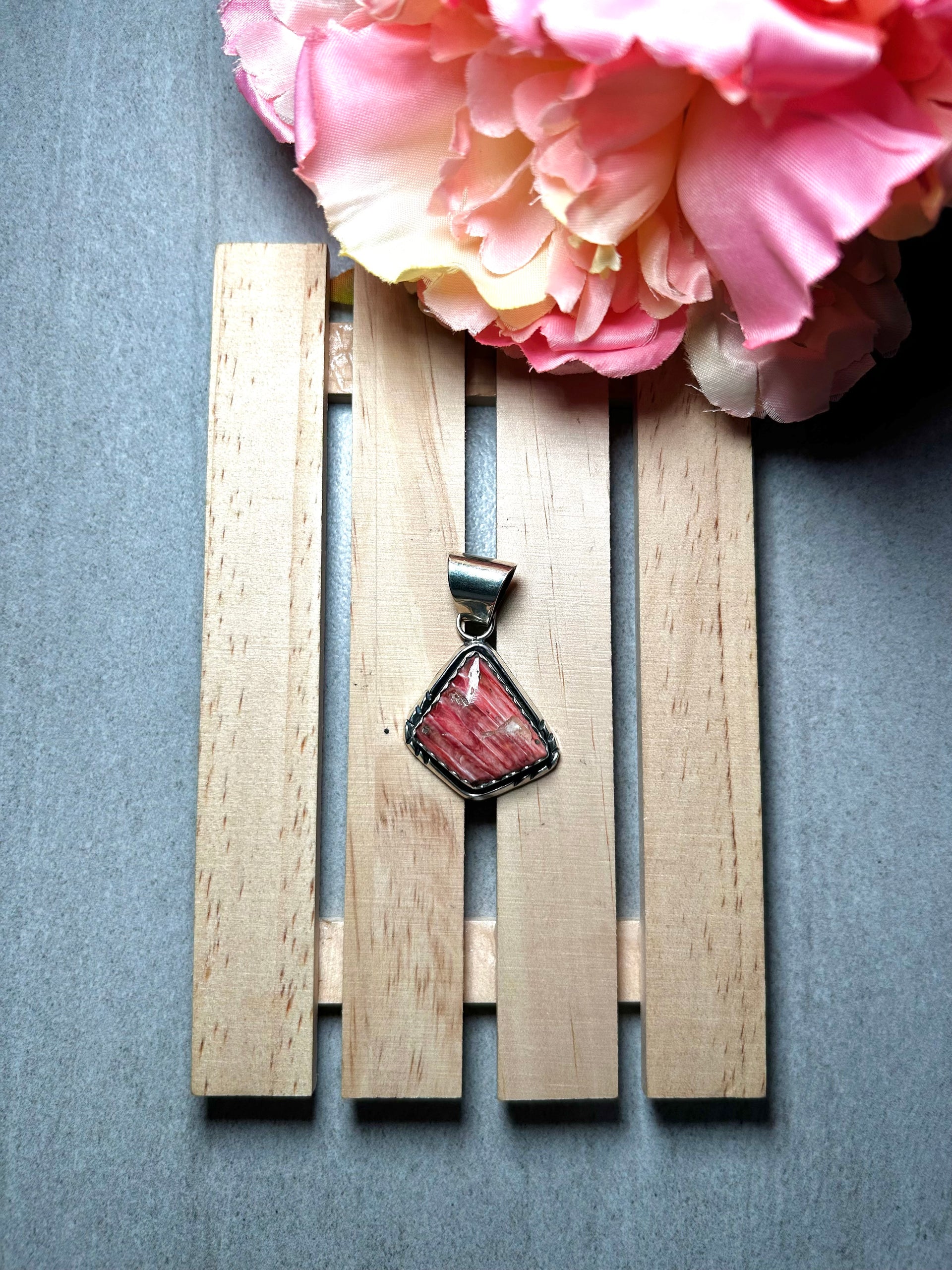 Navajo Made Spiny Oyster & Sterling Silver Pendant