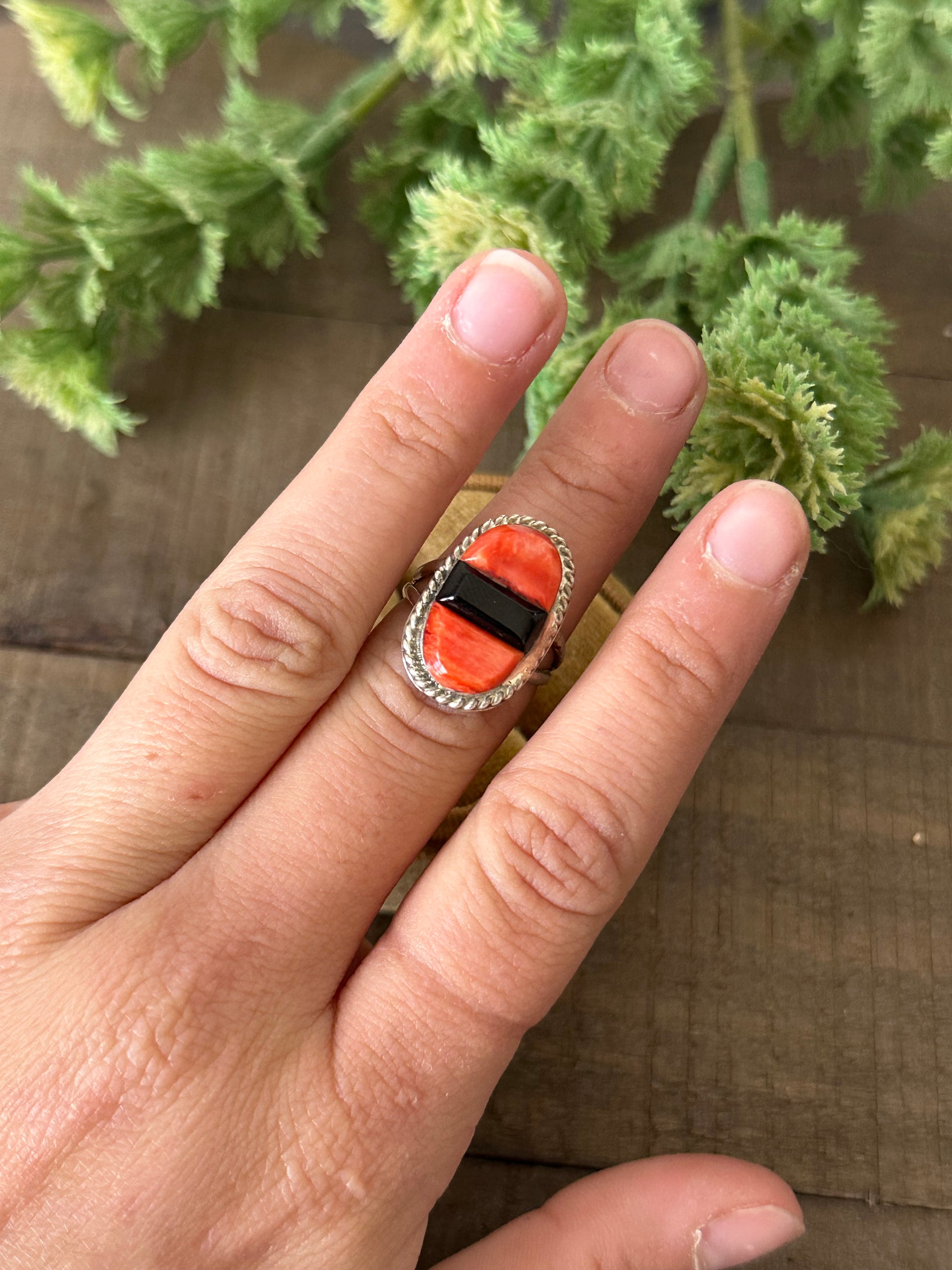 Victor Thompson & Sterling Silver Inlay Ring