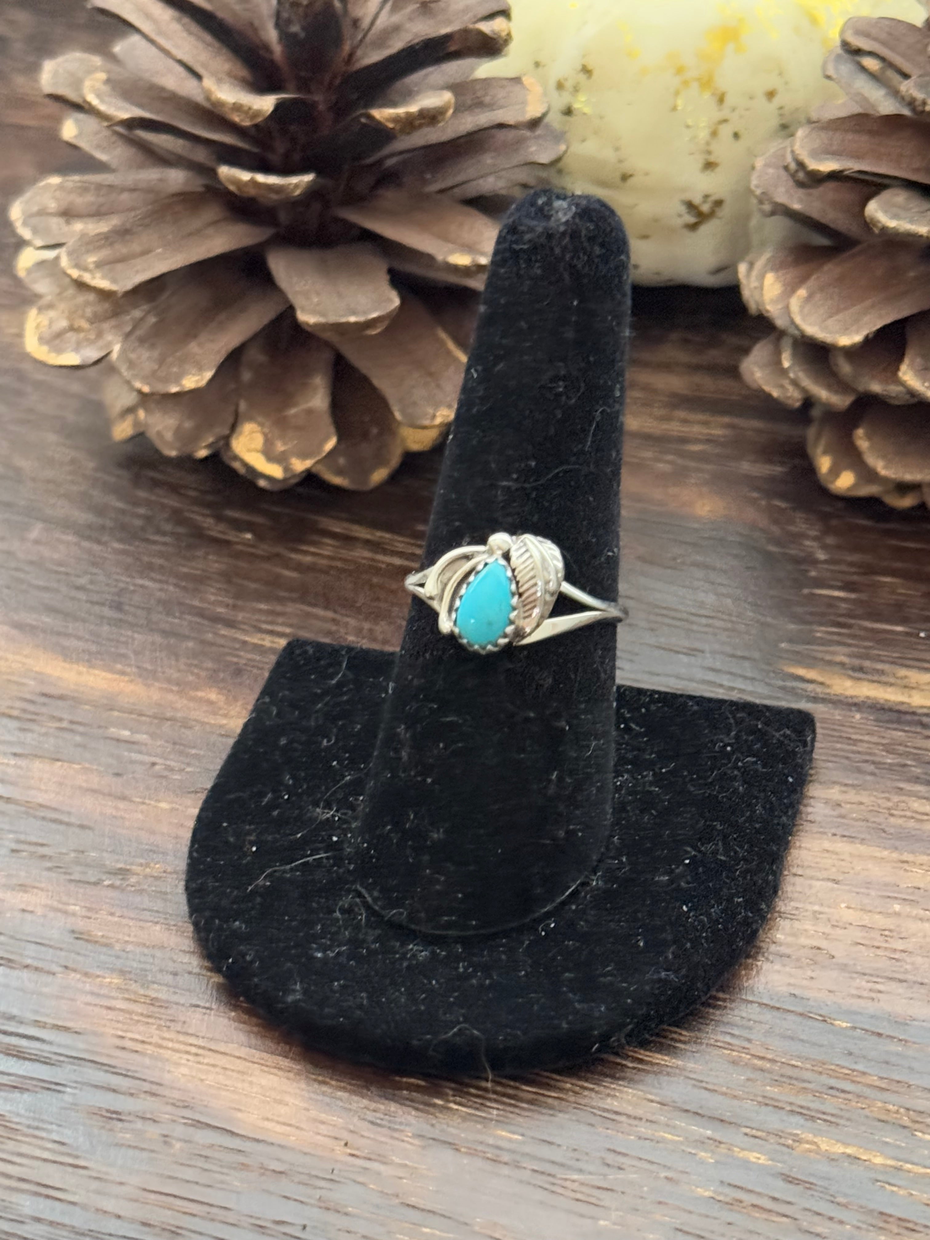 Navajo Made Kingman Turquoise & Sterling Silver Ring