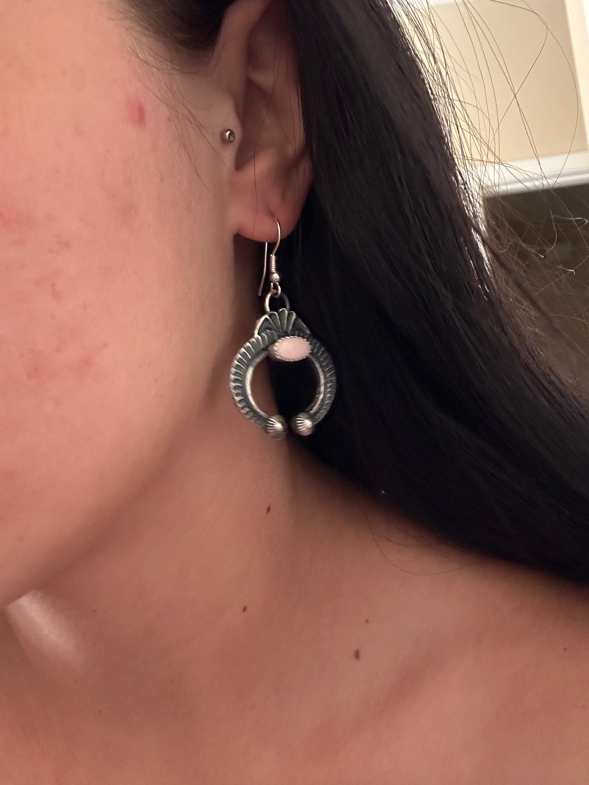 Kindale Billah Pink Conch & Sterling Silver Dangle Earrings