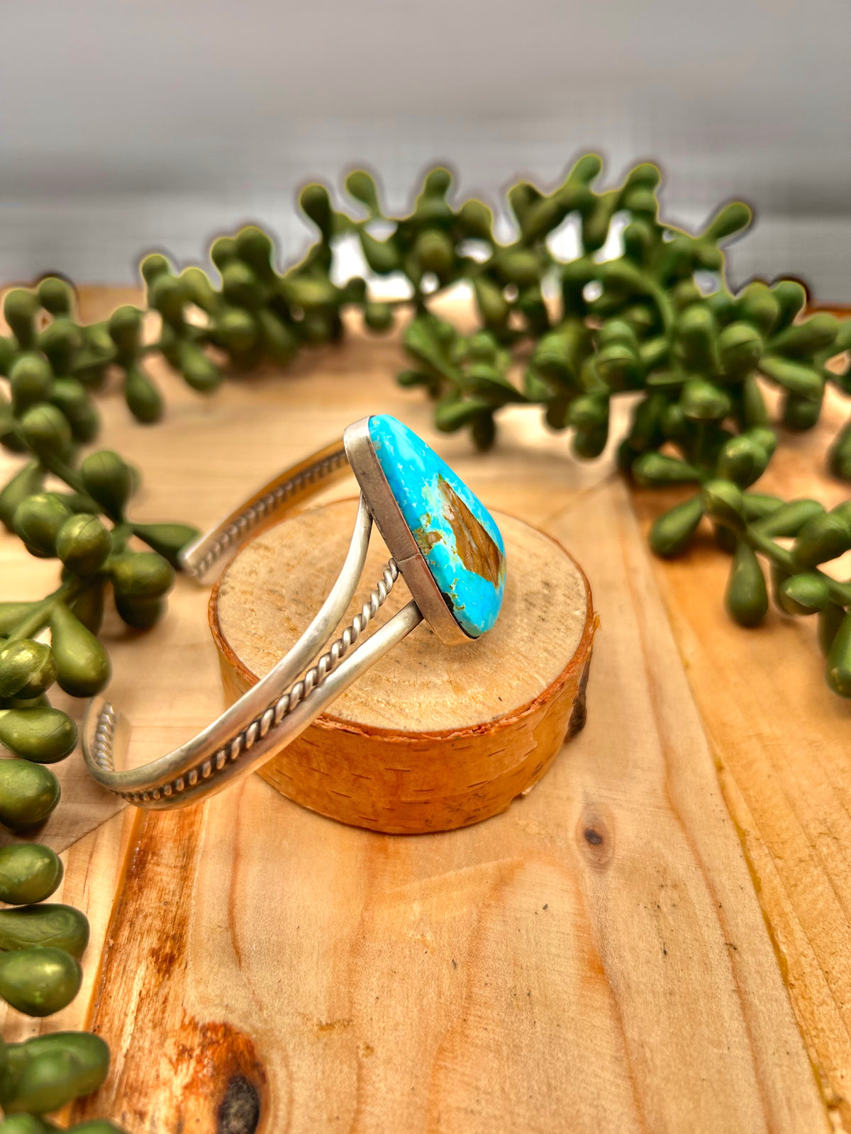 Navajo Made Highgrade Kingman Turquoise & Sterling Silver Cuff Bracelet