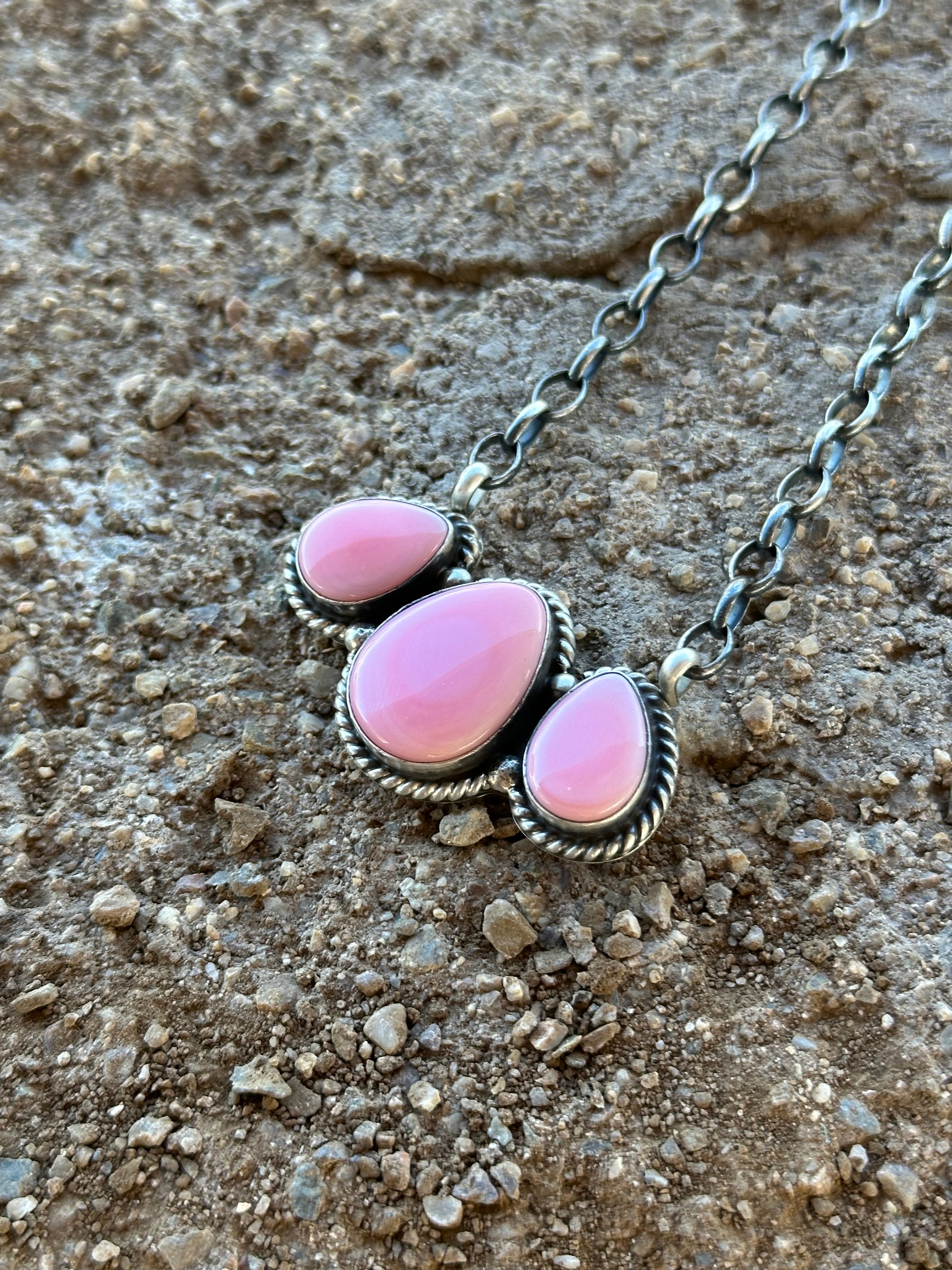 Donovan Skeets Pink Conch & Sterling Silver Necklace