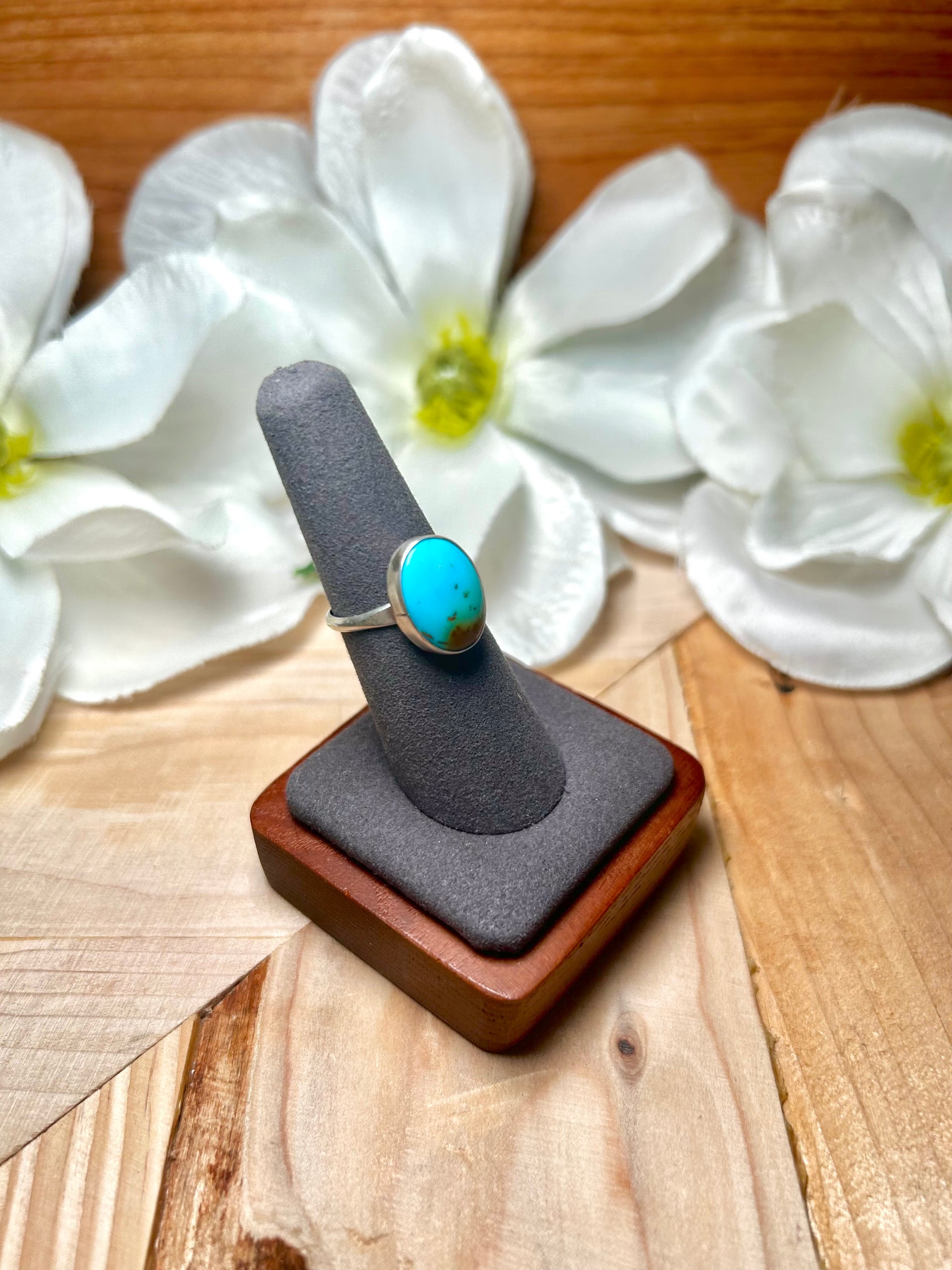 Navajo Made Kingman Turquoise & Sterling Silver Ring Size 7.75