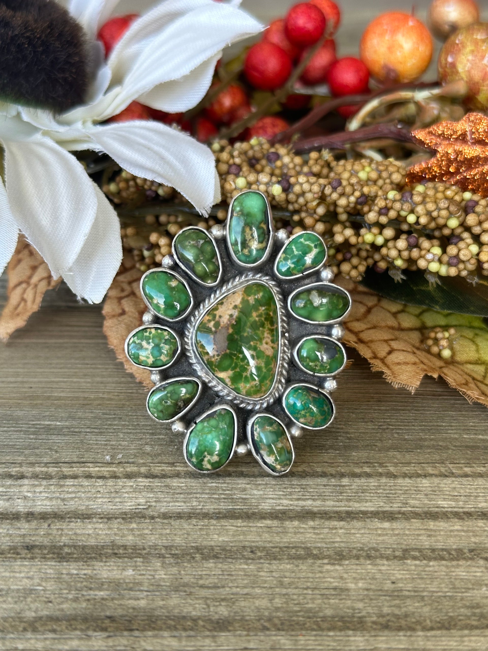 Thomas Francisco Sonoran Gold Turquoise & Sterling Silver Cluster Adjustable Ring Sitting on Size 9