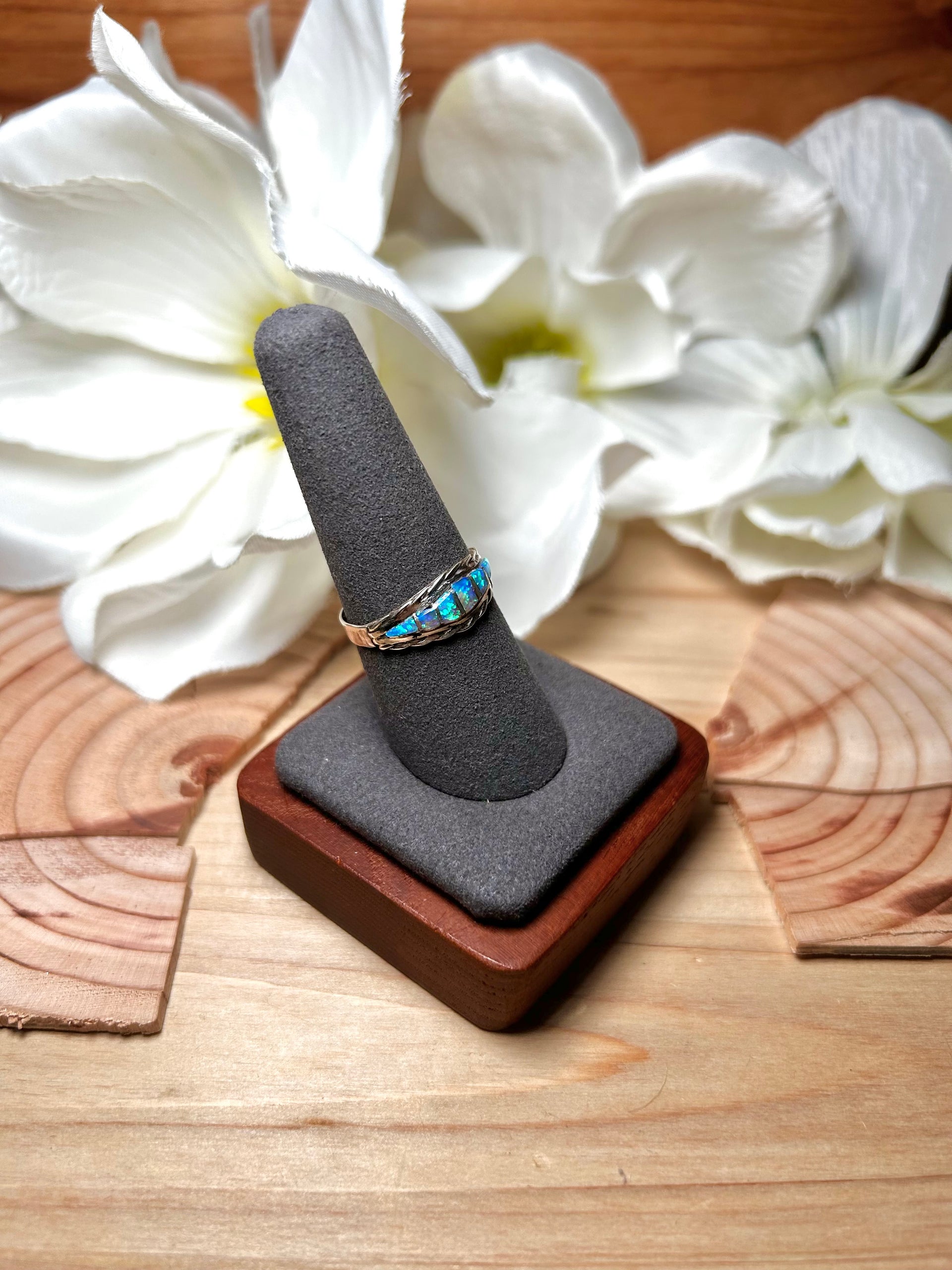 Navajo Made Opal & Sterling Silver Ring Size 8.25