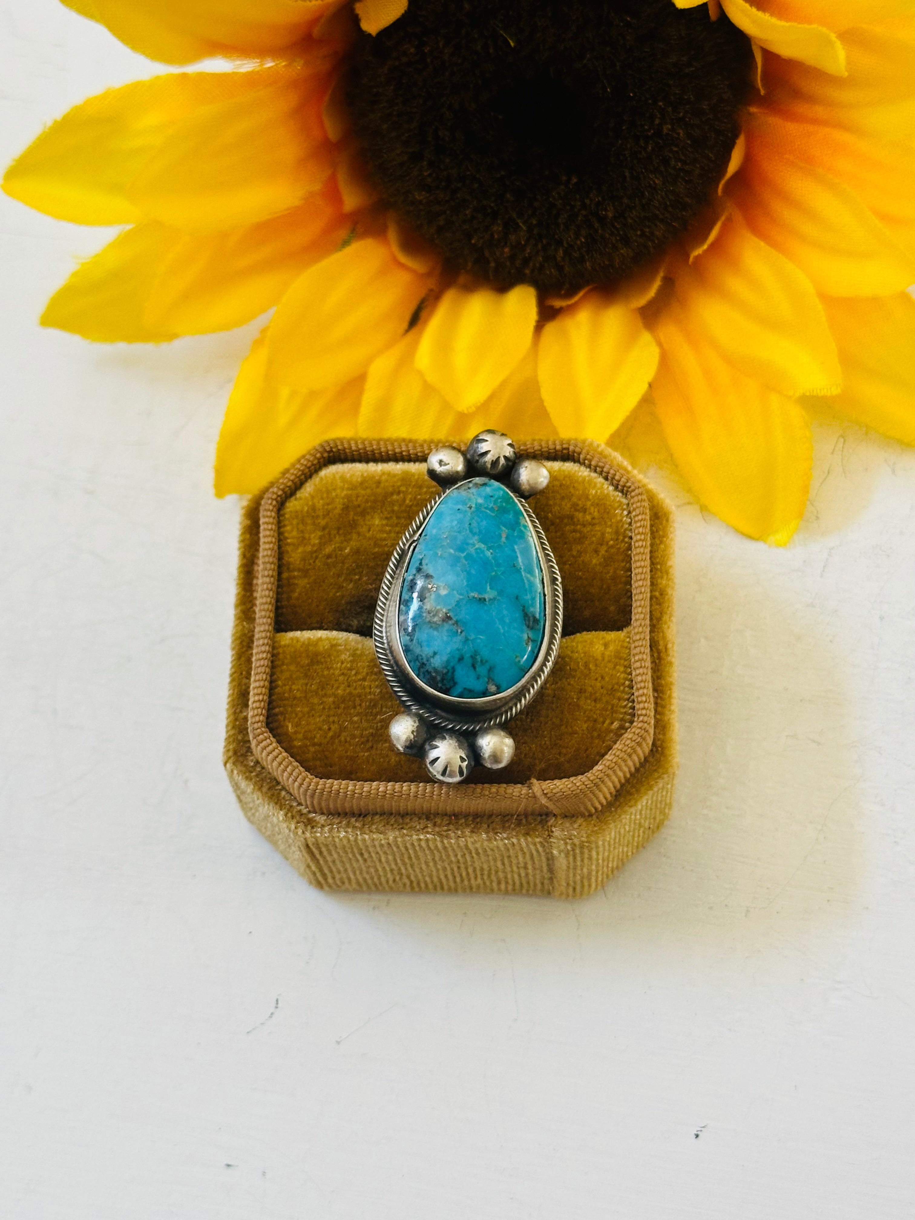 Navajo Made Kingman Turquoise & Sterling Silver Ring Size 6