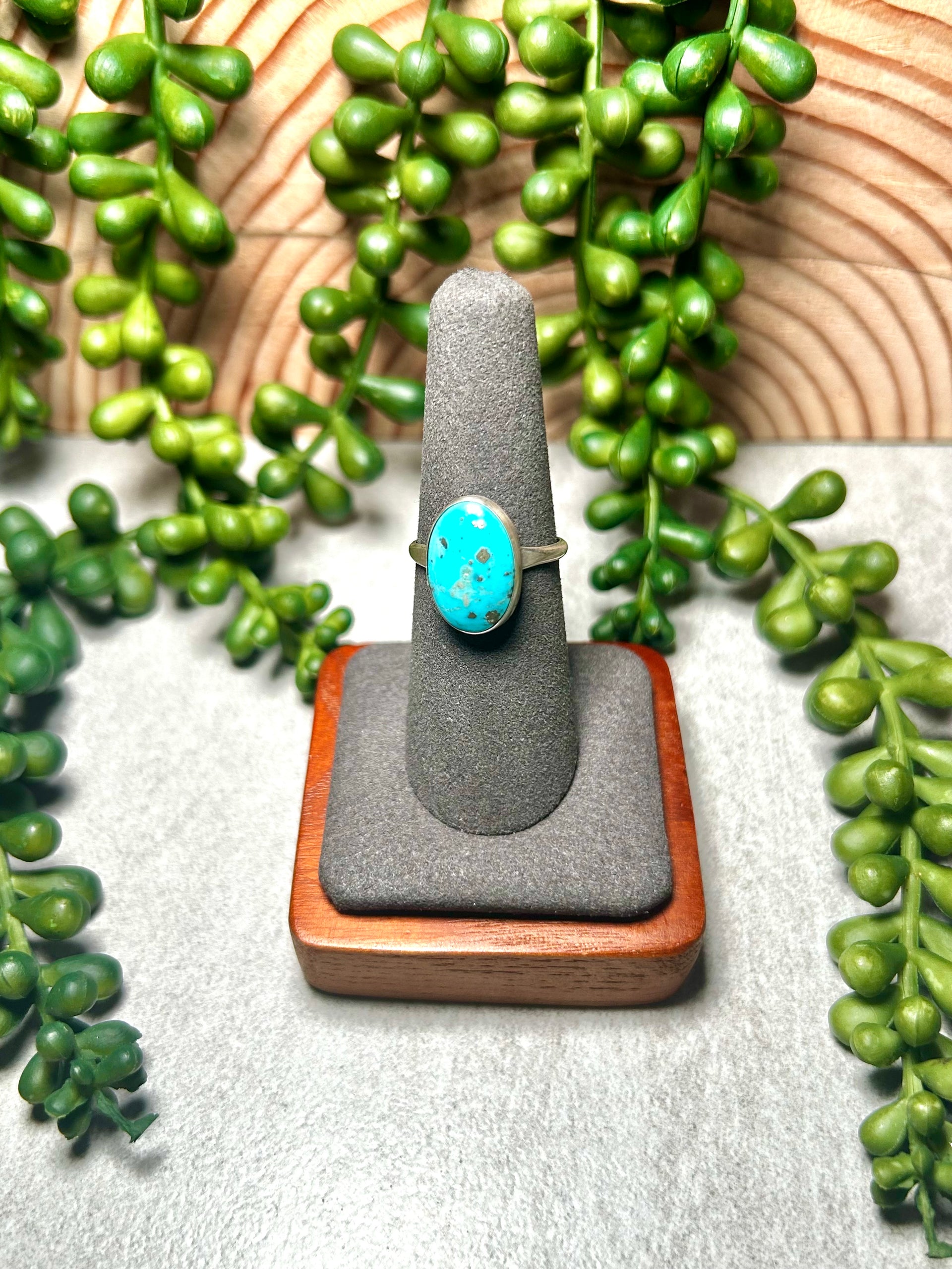 Navajo Made Kingman Turquoise & Sterling Silver Ring Size 7.25