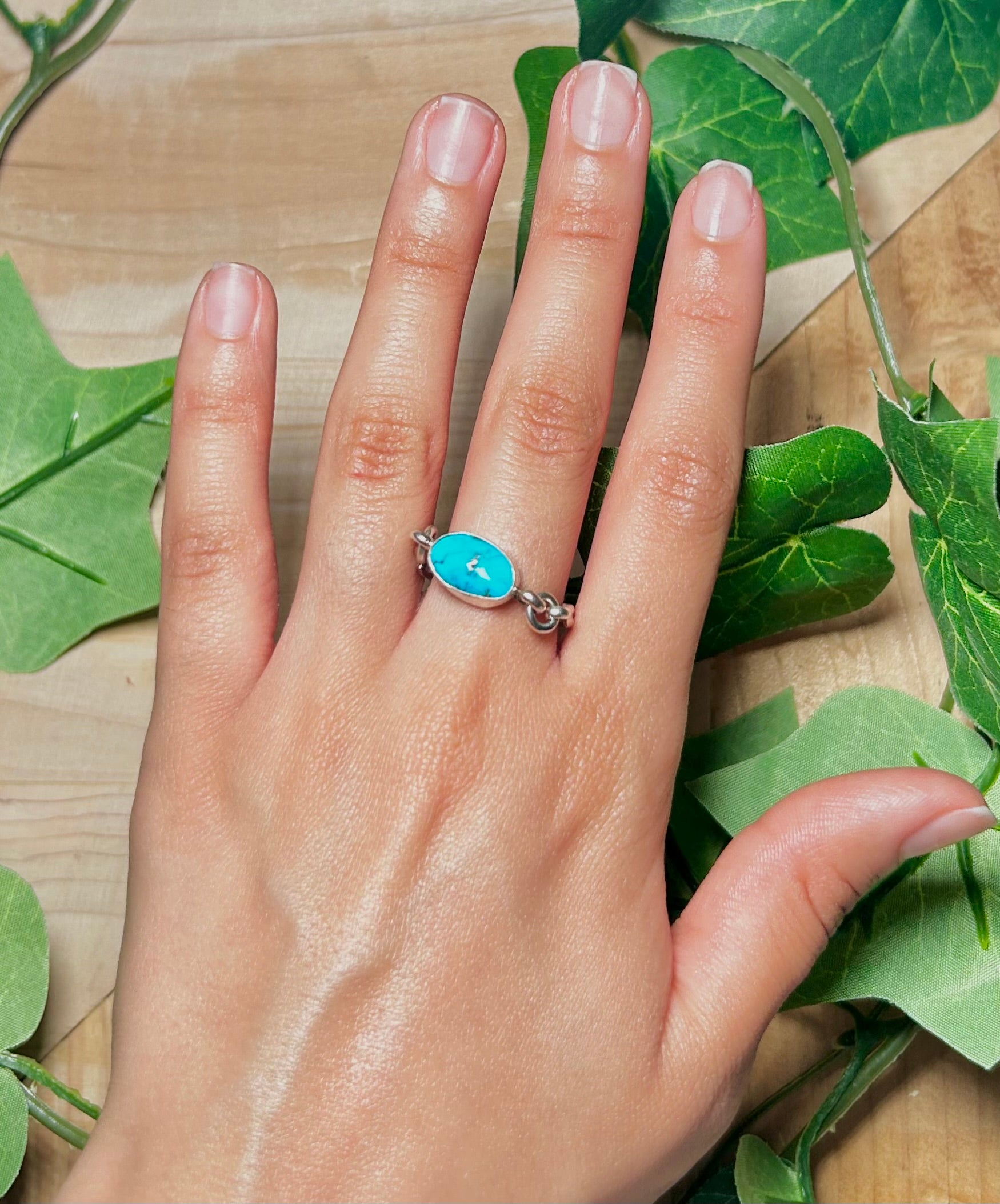 Navajo Made Kingman Turquoise and Sterling Silver Ring Size 9.25