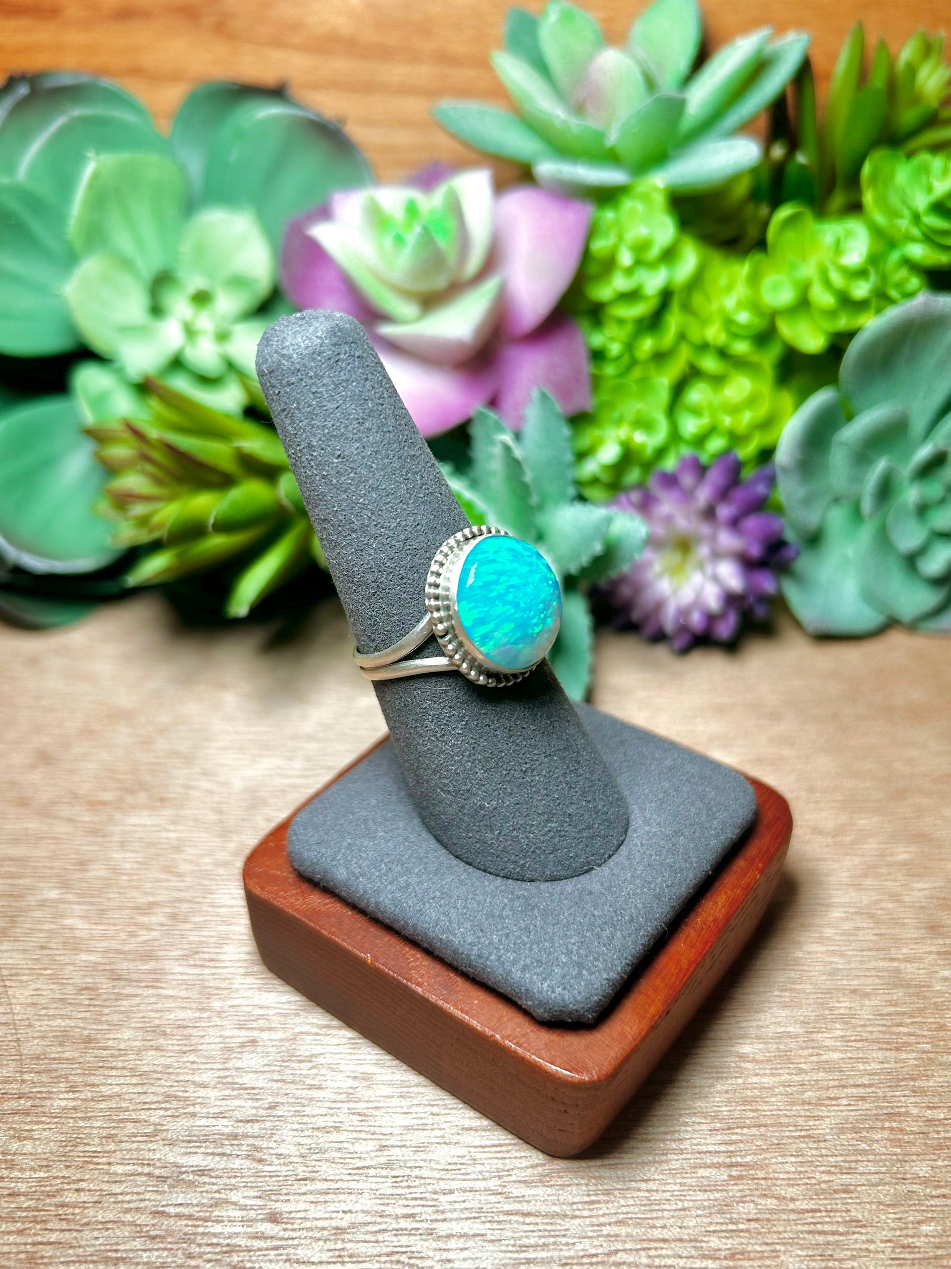 Navajo Made Opal & Sterling Silver Ring Size 8.25