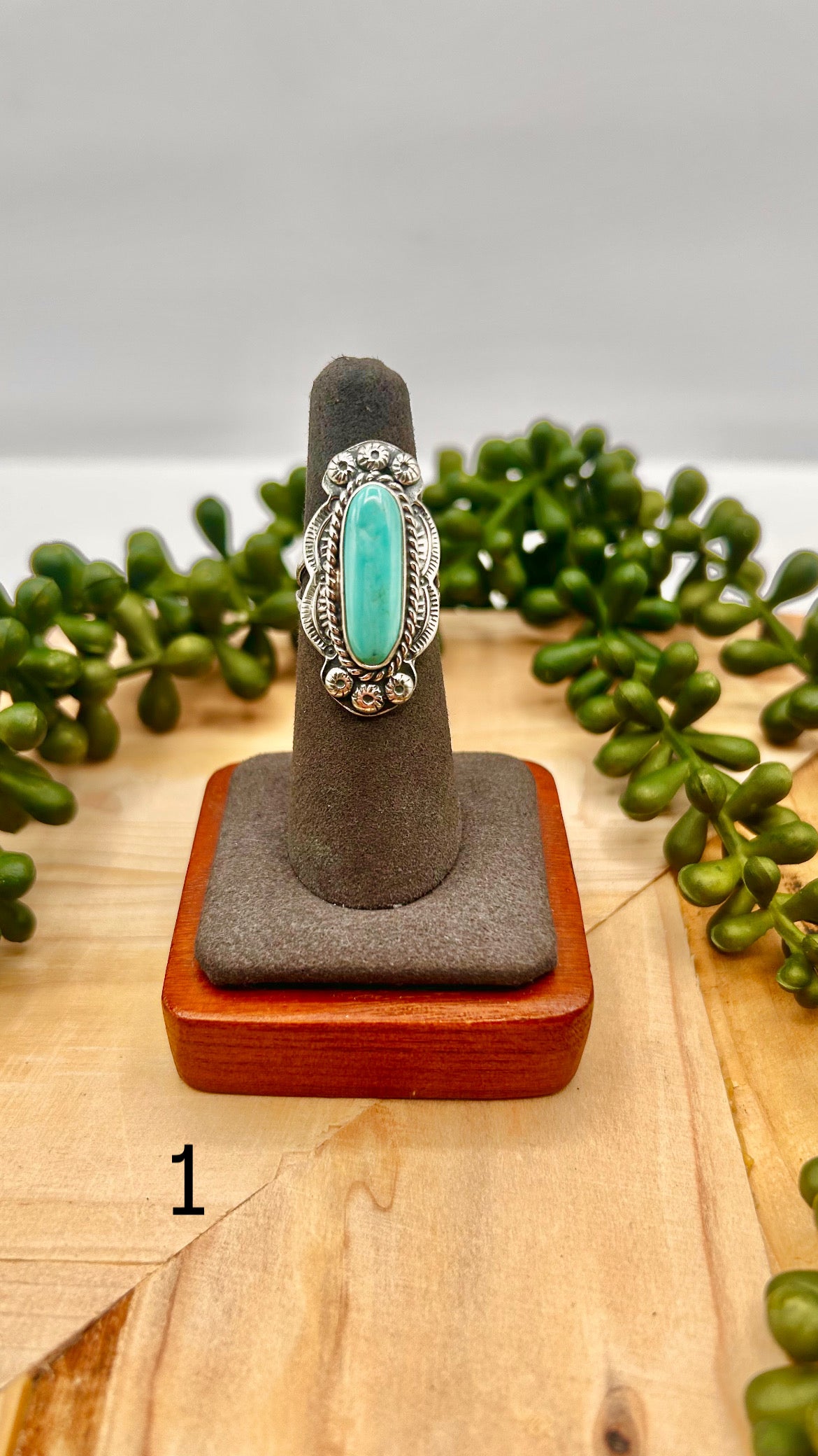 Navajo Made Kingman Turquoise & Sterling Silver Ring