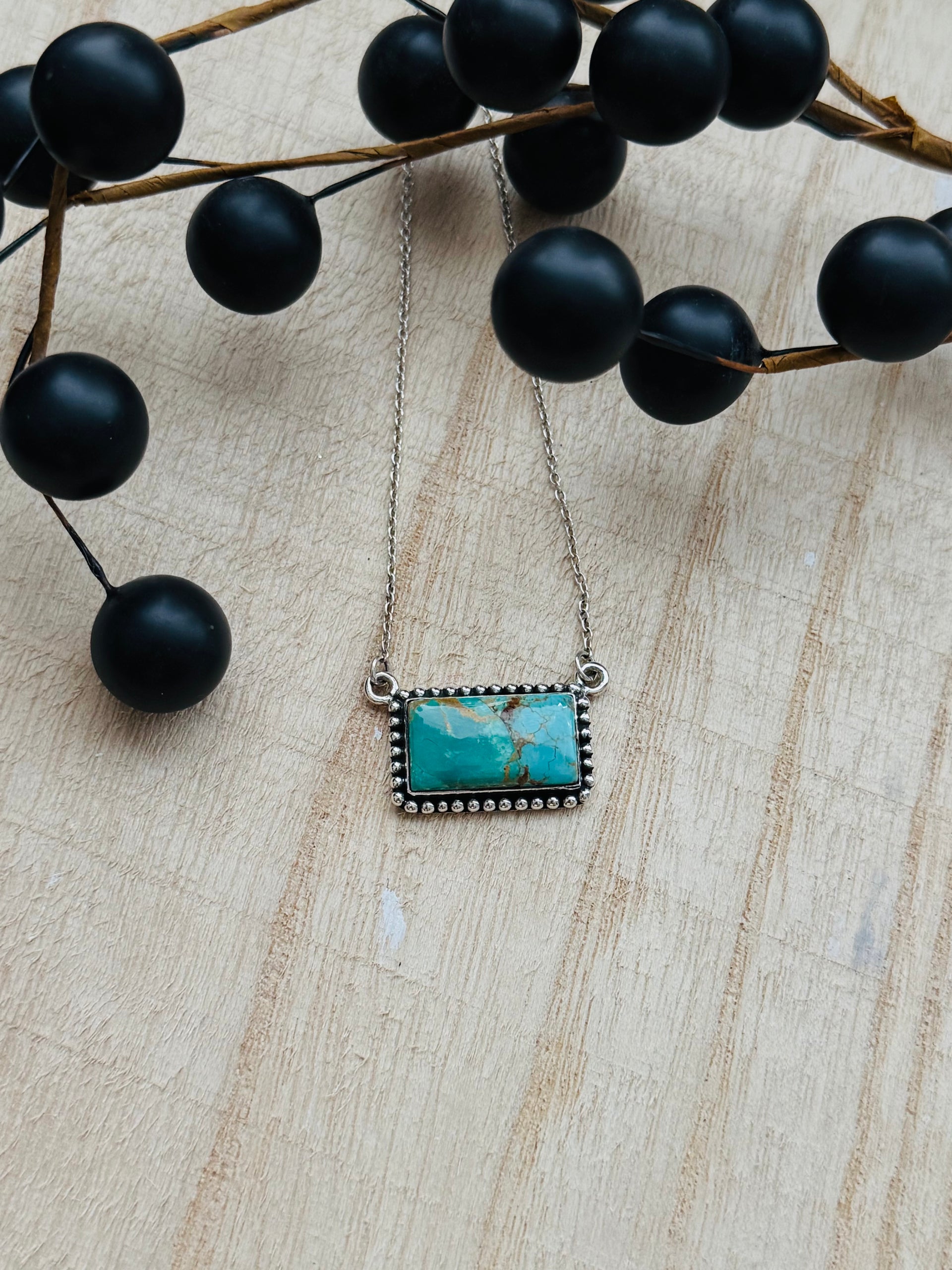 Southwest Handmade Kingman Turquoise & Sterling Silver Cluster Bar Necklace