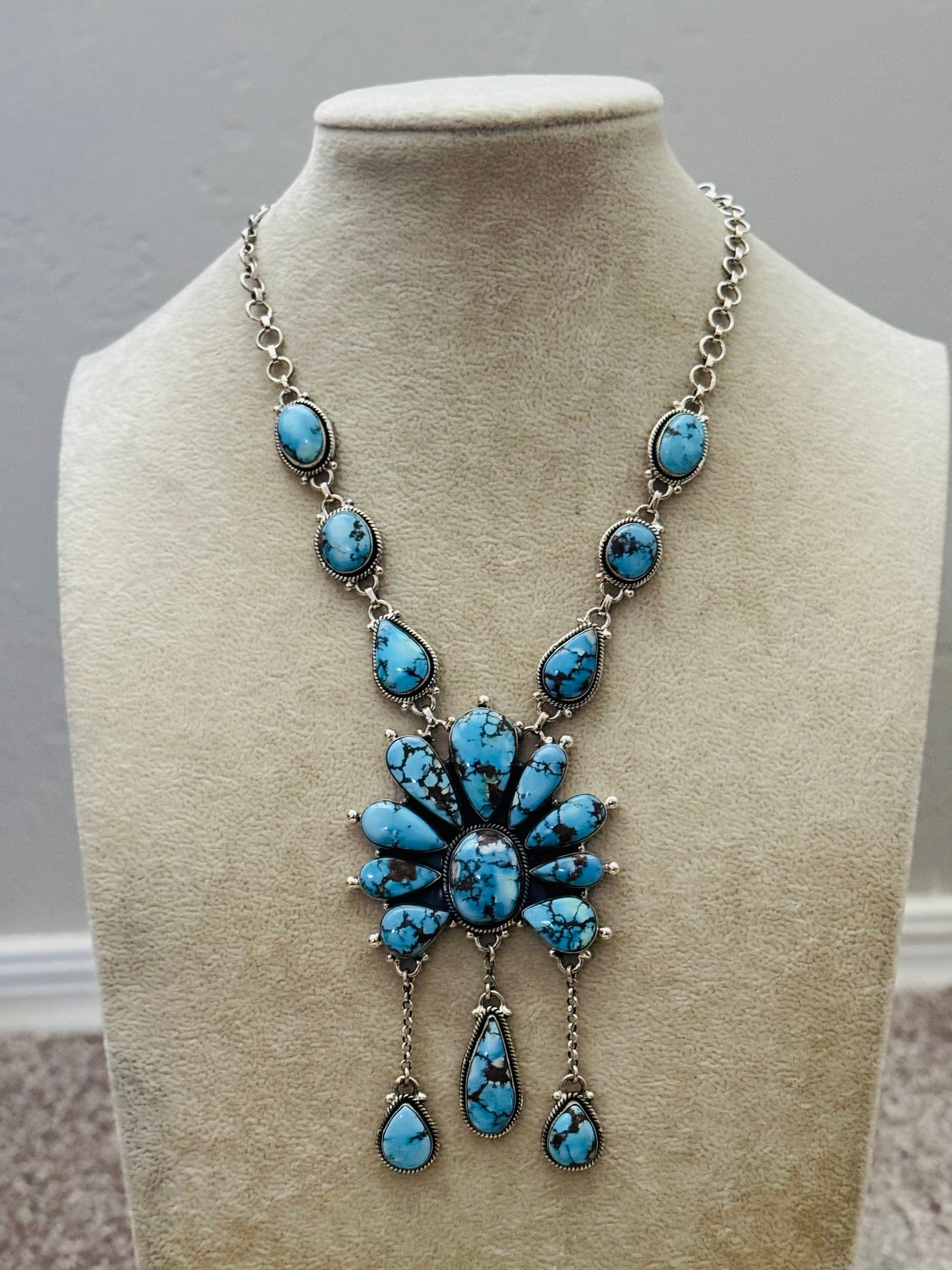 Southwest Handmade Golden Hills Turquoise & Sterling Silver Cluster Necklace