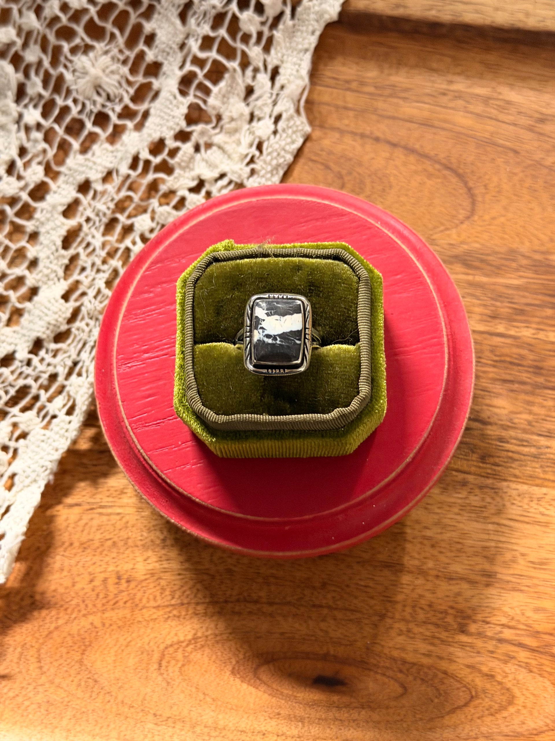 Navajo Made White Buffalo & Sterling Silver Ring Size 8