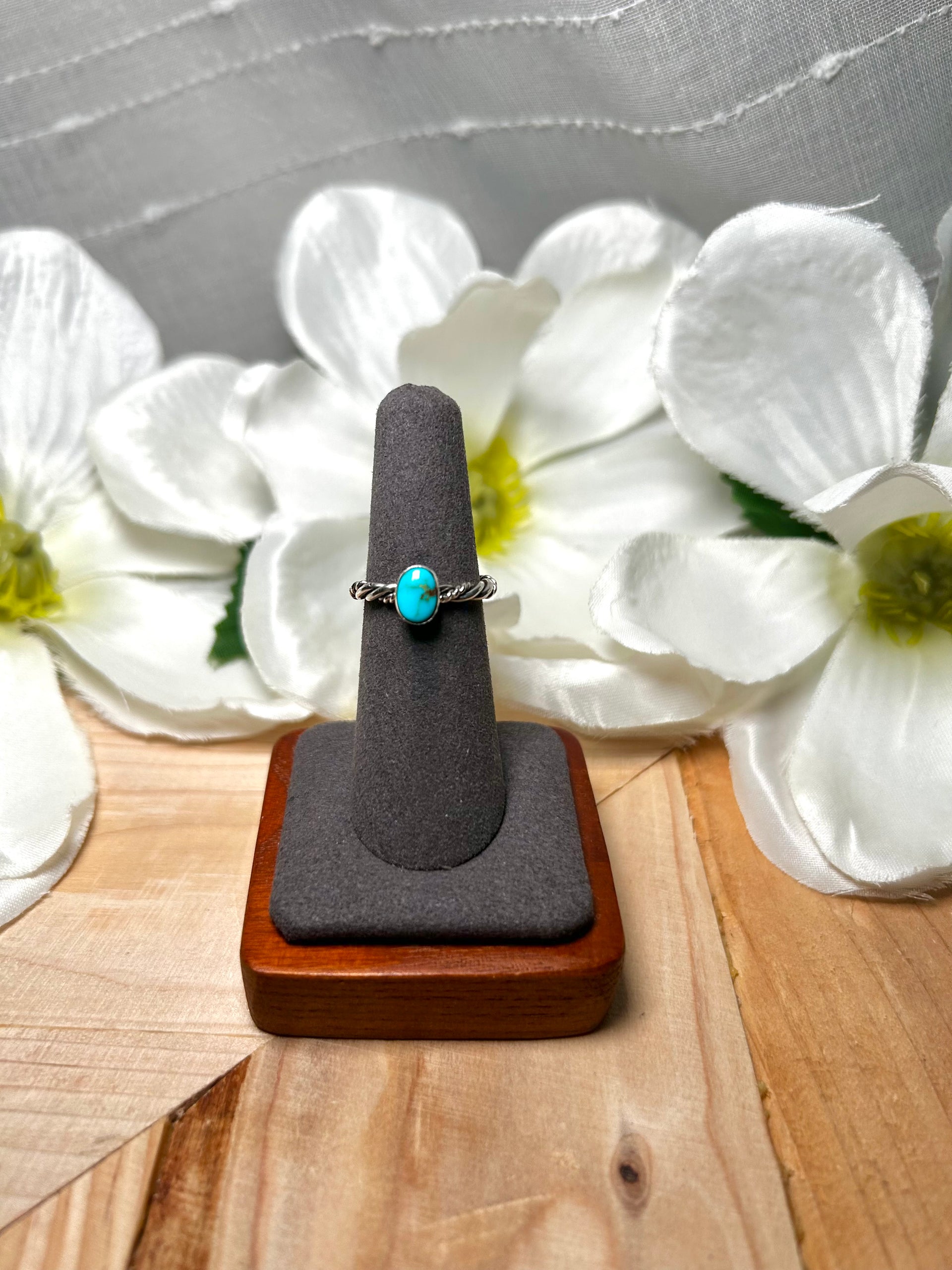 Navajo Made Kingman Turquoise & Sterling Silver Ring Size 5.5