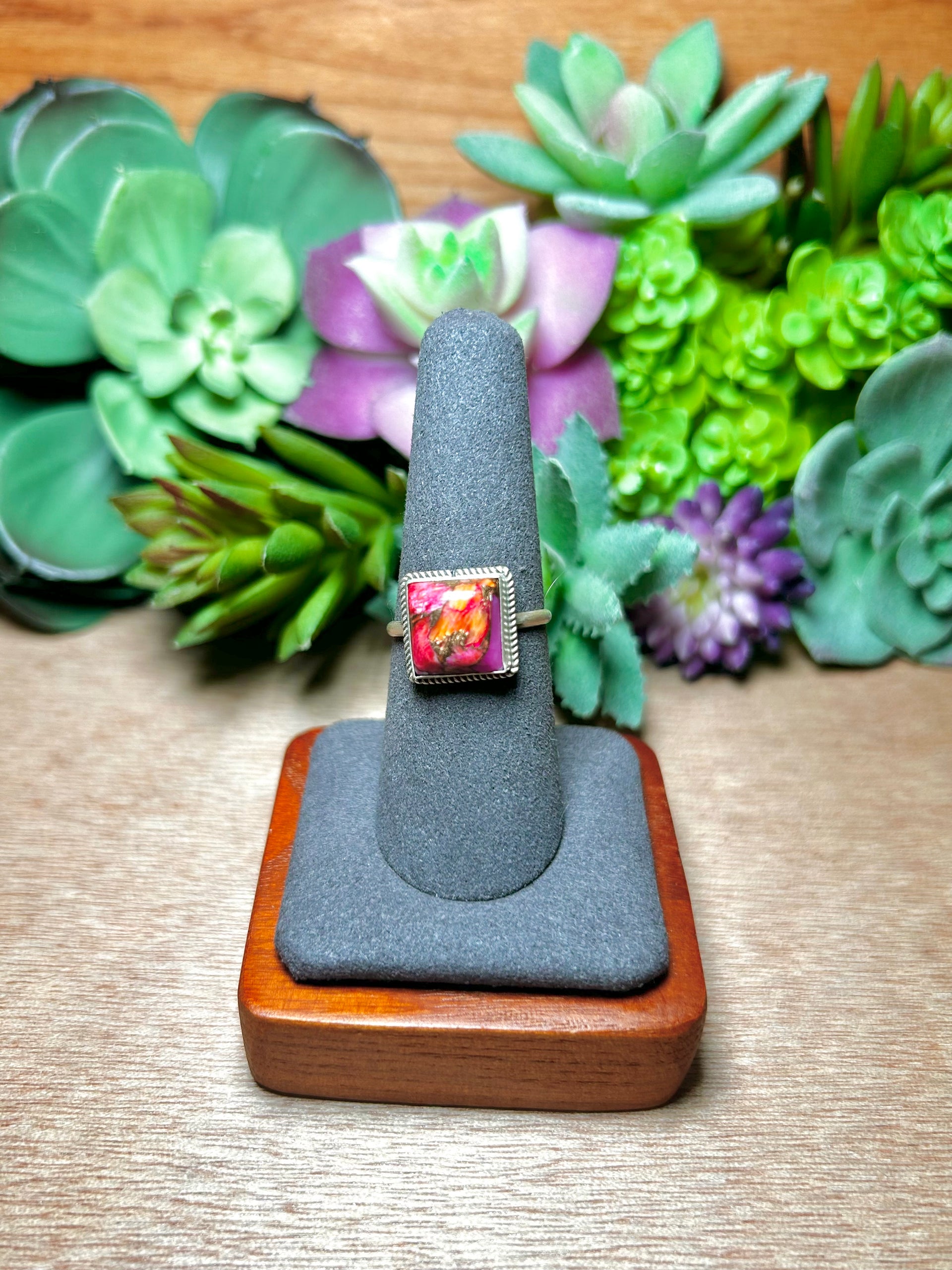 Navajo Made Mohave Turquoise & Sterling Silver Ring Size 7.75