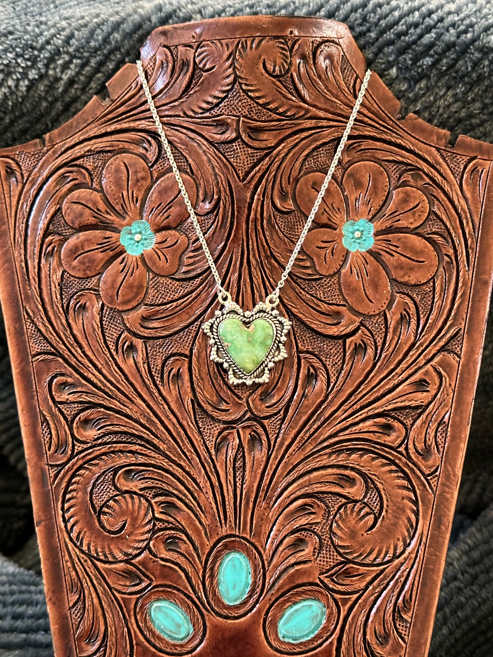 Southwest Handmade Emerald Valley Turquoise & Sterling Silver Necklace