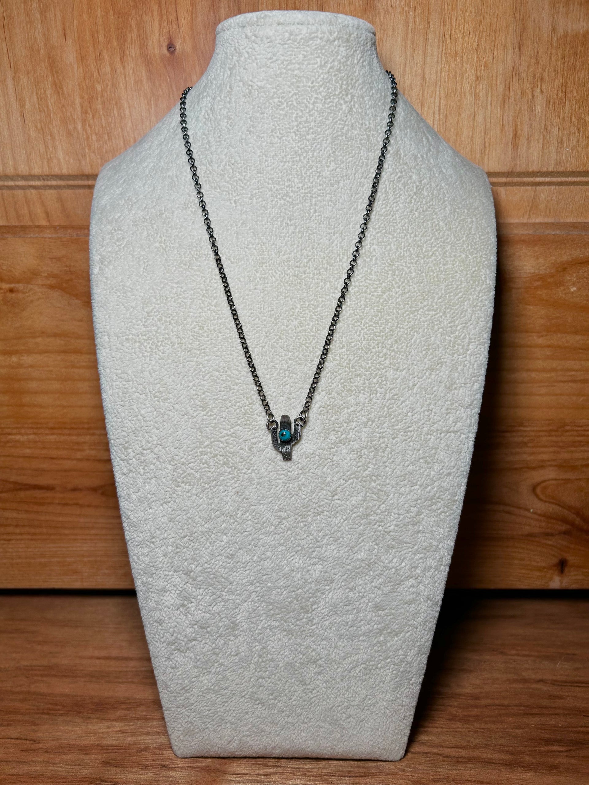 Navajo Made Kingman Turquoise & Sterling Silver Necklace