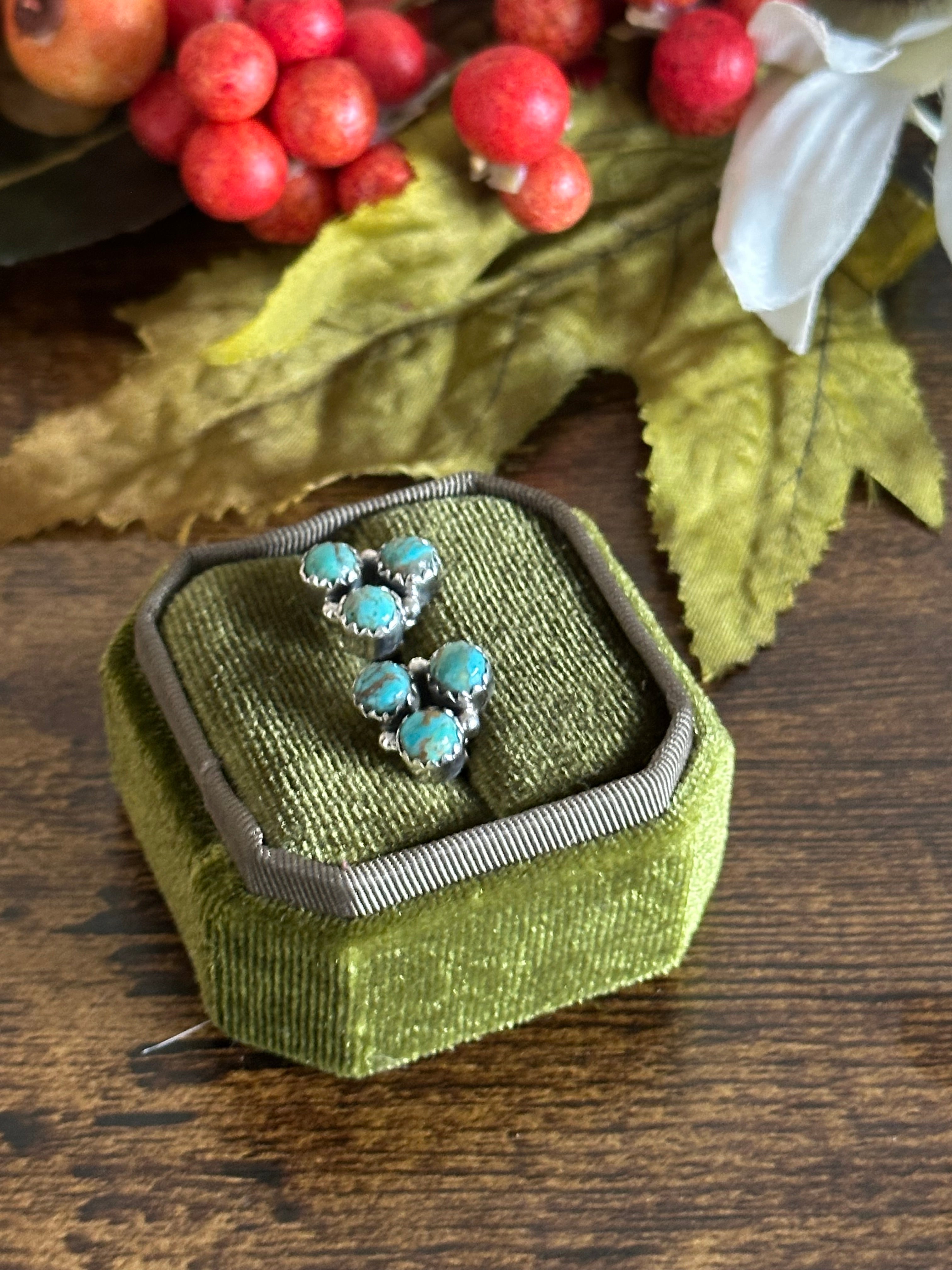 Southwest Handmade Kingman Turquoise & Sterling Silver Post Cluster Earrings