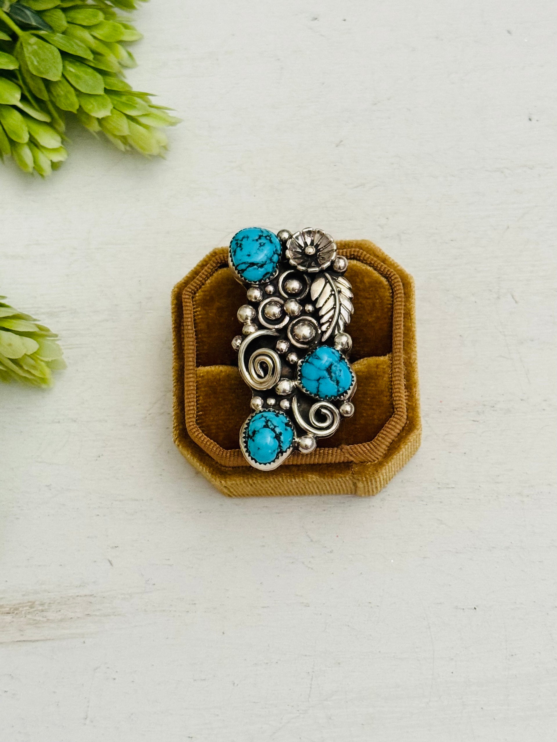 Navajo Made Kingman Turquoise & Sterling Sliver Ring Size 9.5