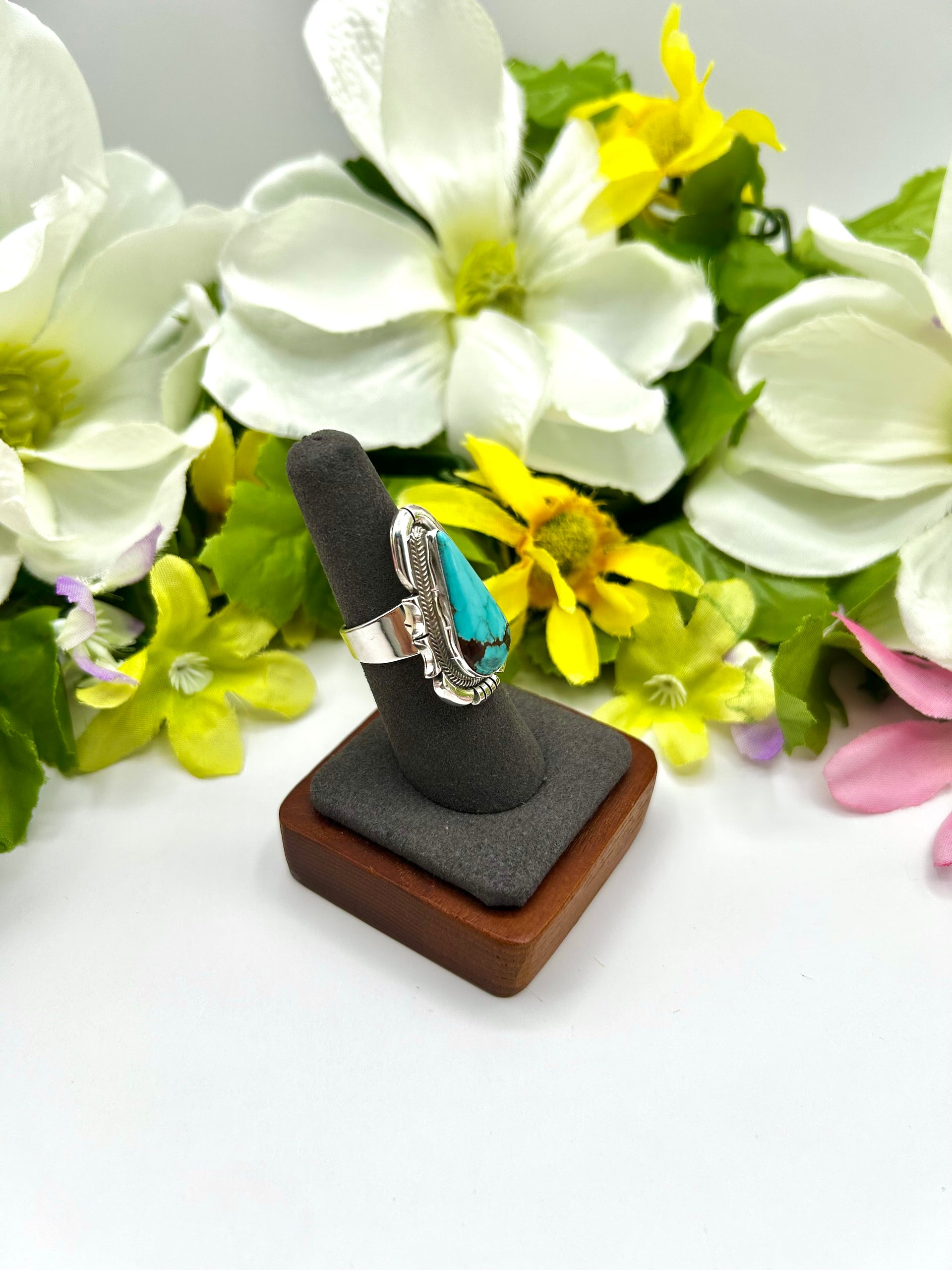 Navajo Made #8 Turquoise & Sterling Silver Ring Size 6.75