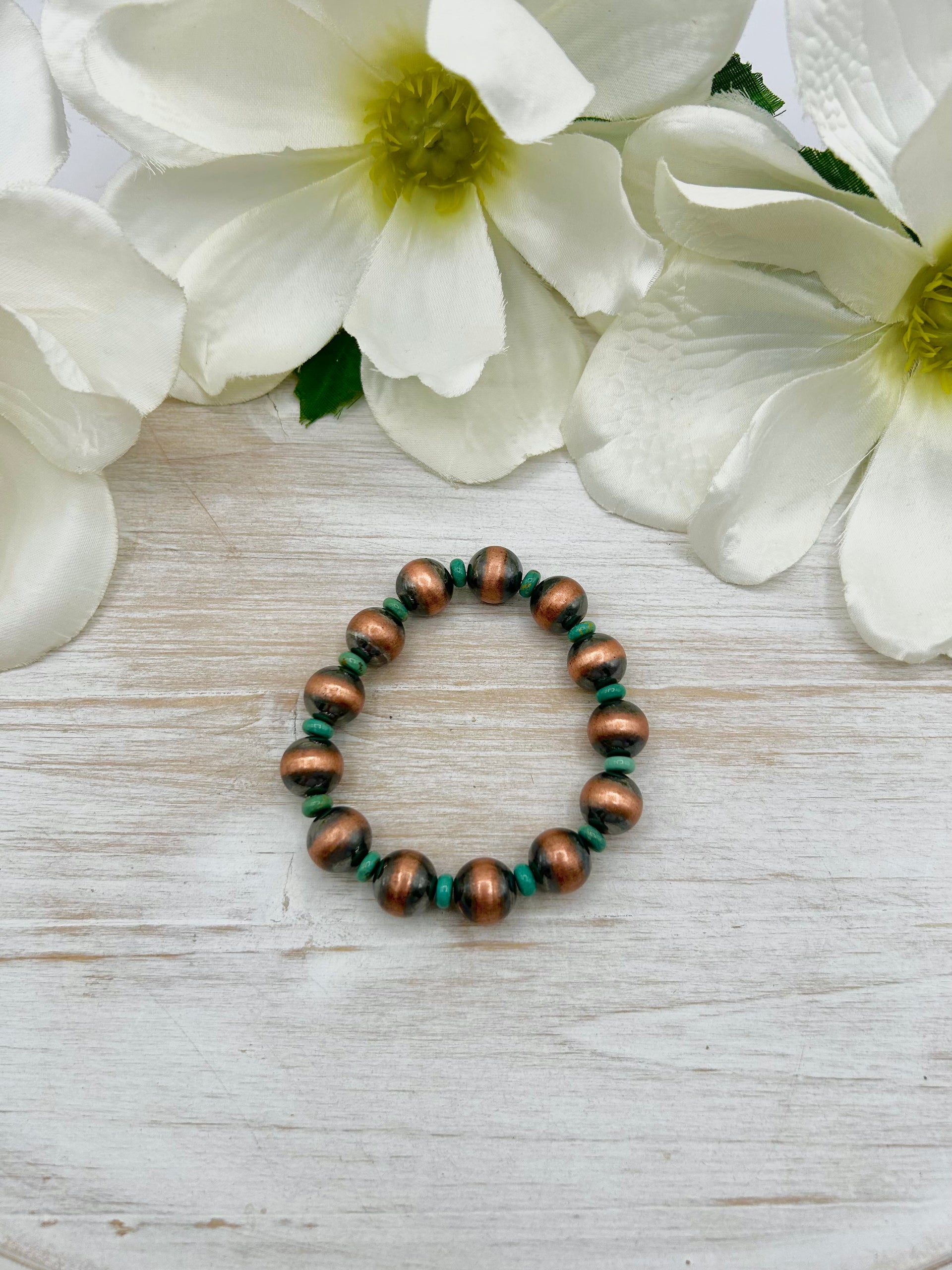 Navajo Made Kingman Turquoise & Copper Strung Stretchy Bracelet