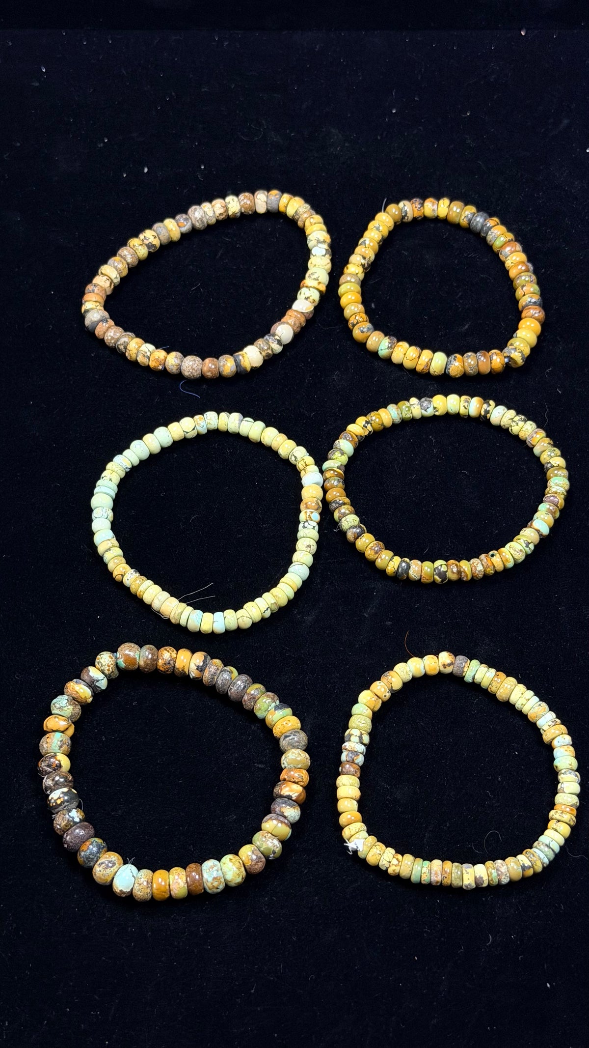 Navajo Strung Hubei Turquoise Stretch Beaded Bracelet