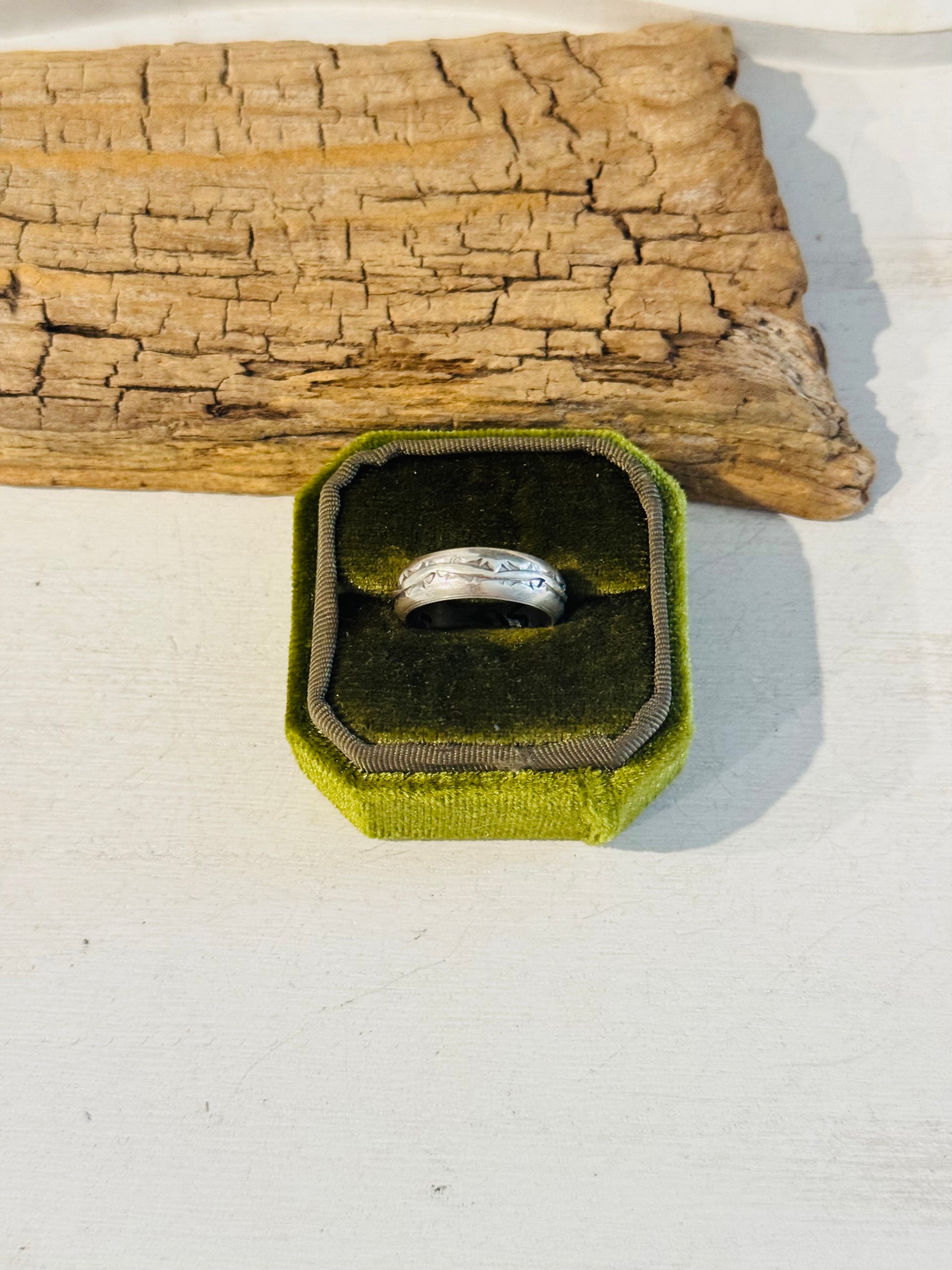 Navajo Made Sterling Silver Band Ring Size 7.25