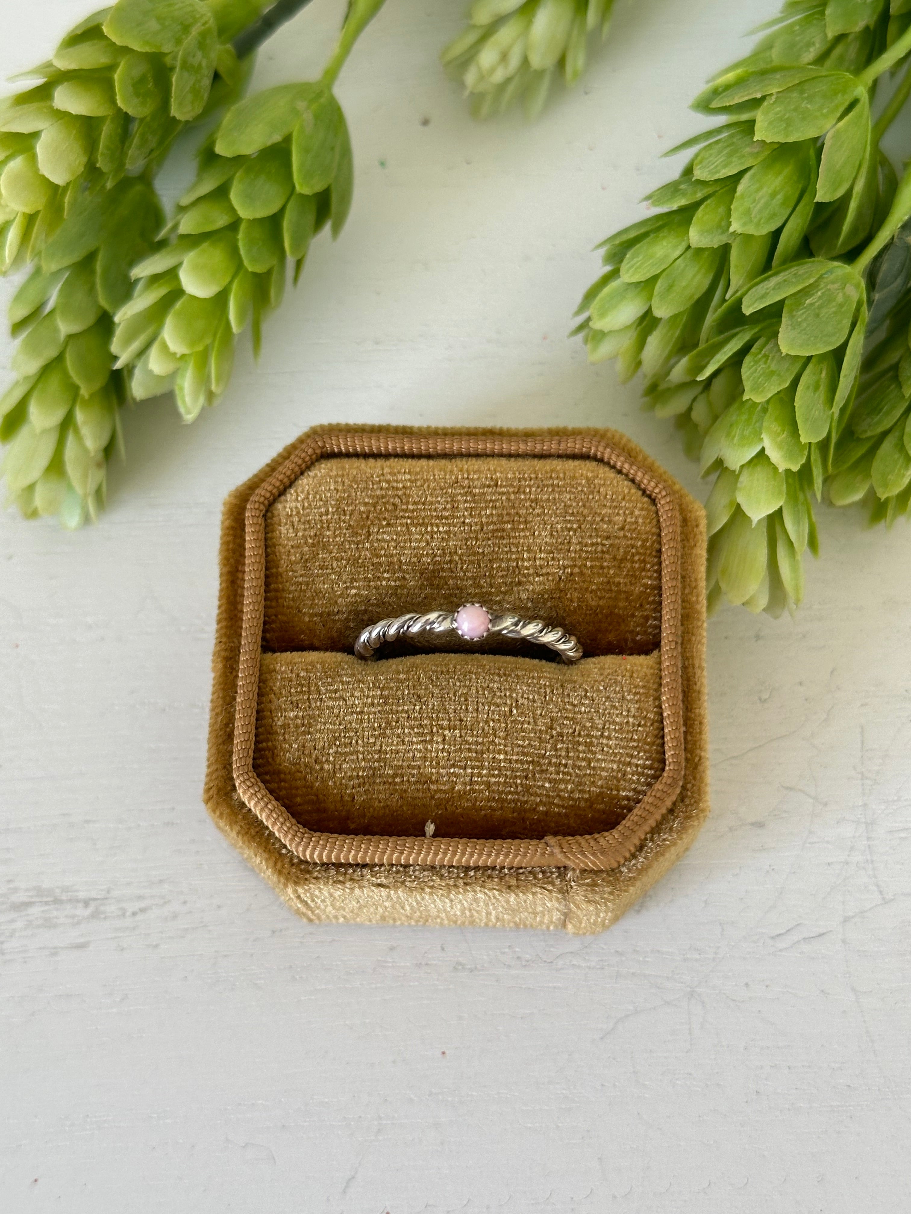 Navajo Made Pink Conch & Sterling Silver Ring