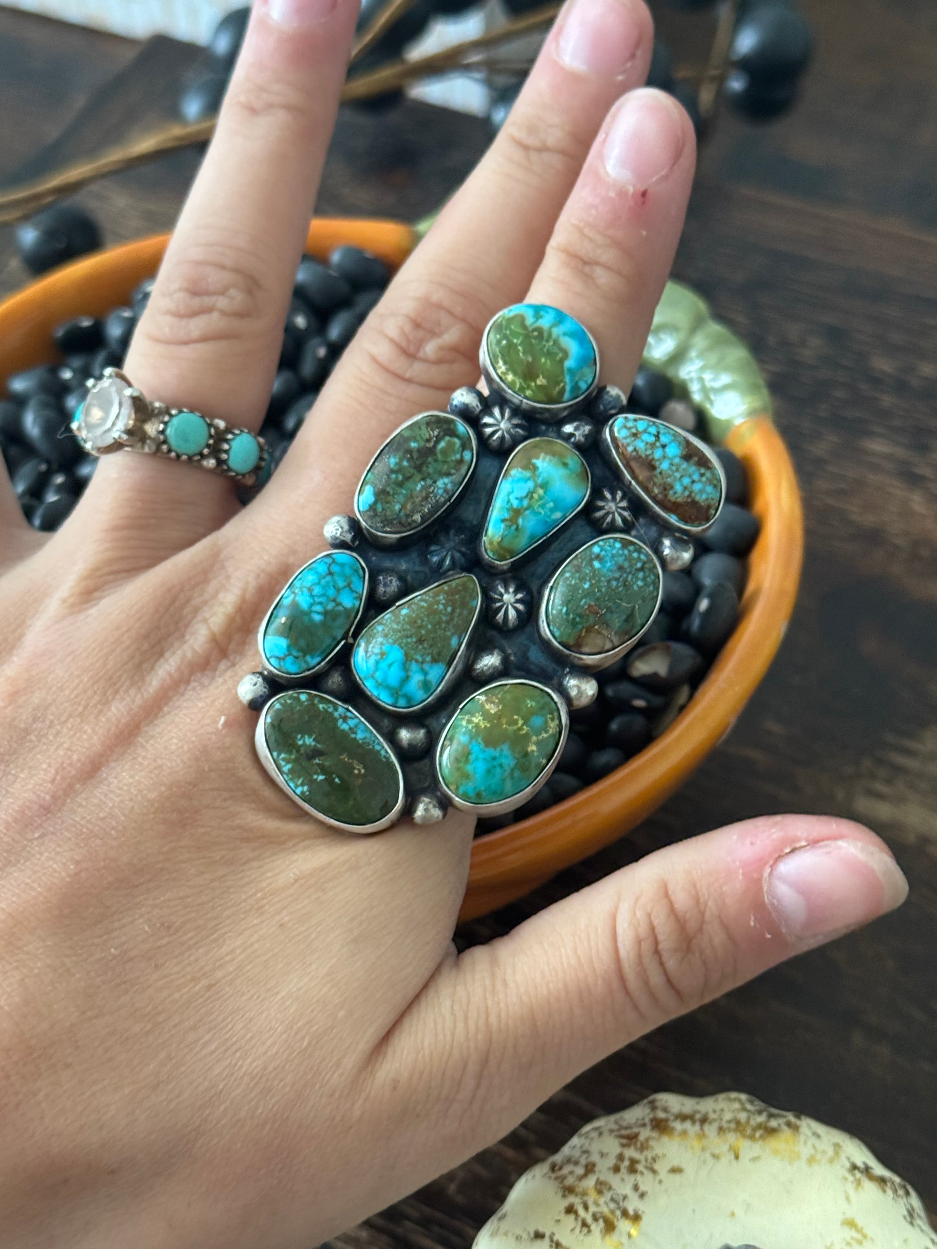 Navajo Made Birdseye Kingman Turquoise and Sterling Silver Ring Size 9