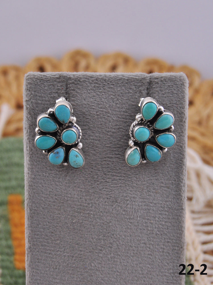Southwest Handmade Kingman Turquoise & Sterling Silver Post Cluster Earrings.