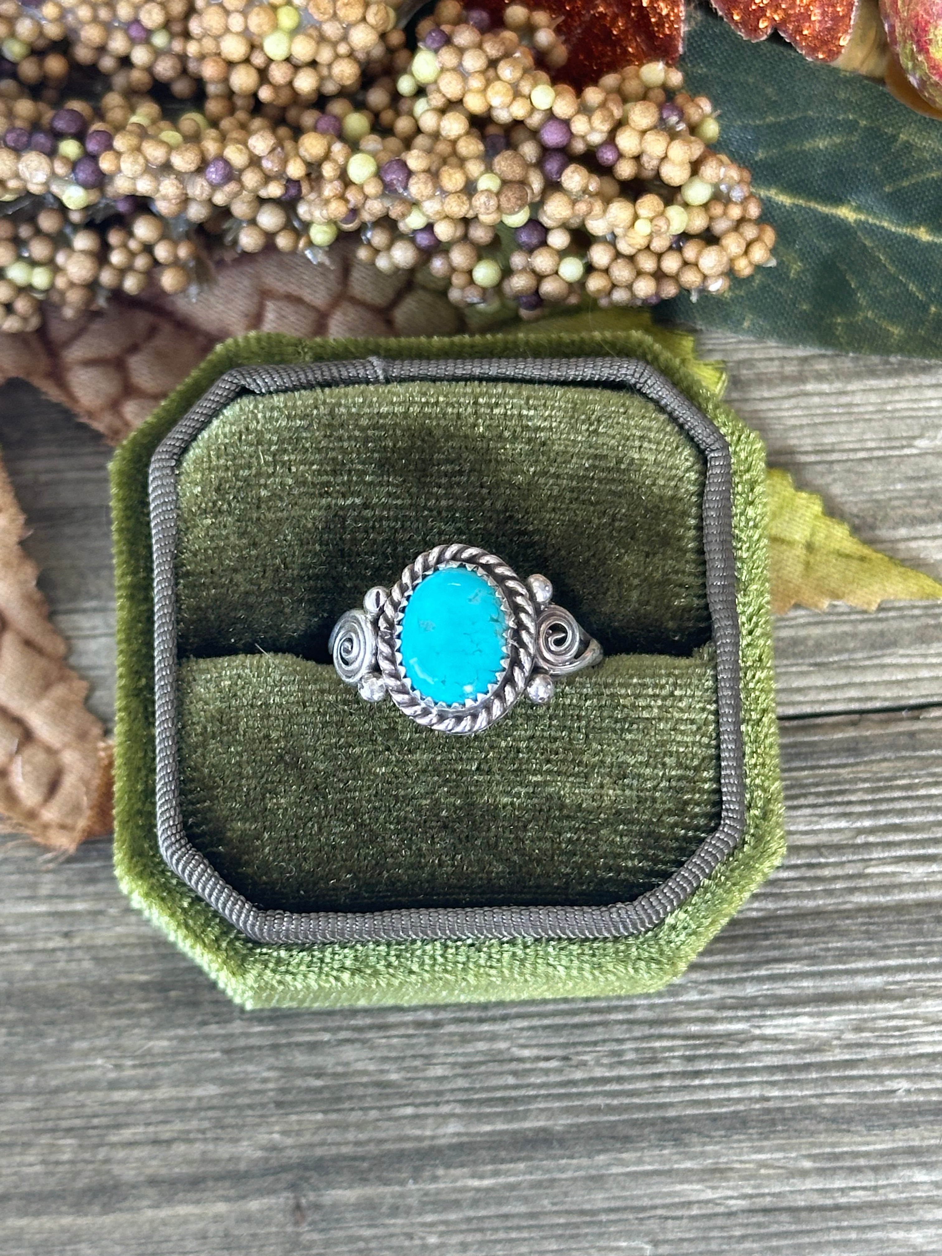 Navajo Made Kingman Turquoise & Sterling Silver Ring